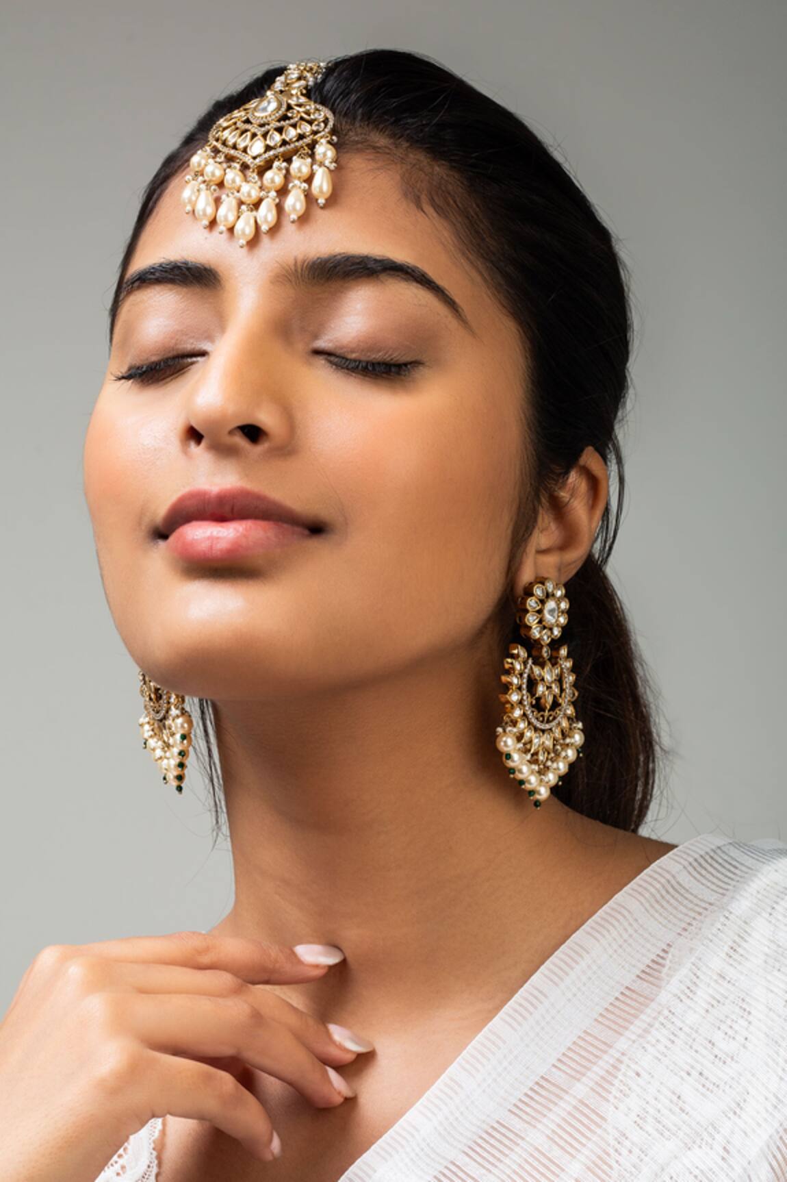 Zevar King Peacock Stone Studded Maangtikka