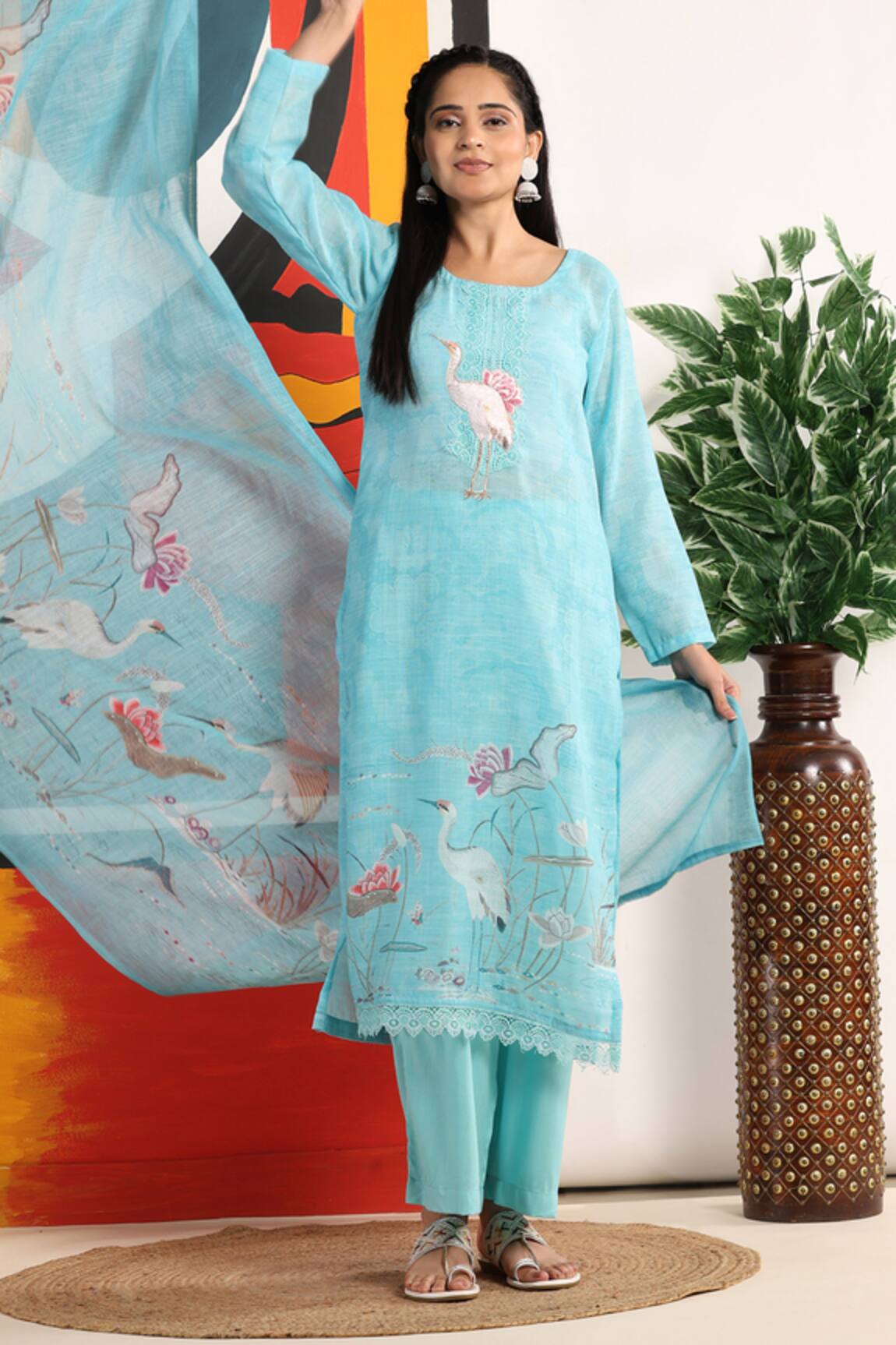 Mamicha Bird Motif Embroidered Kurta Set 