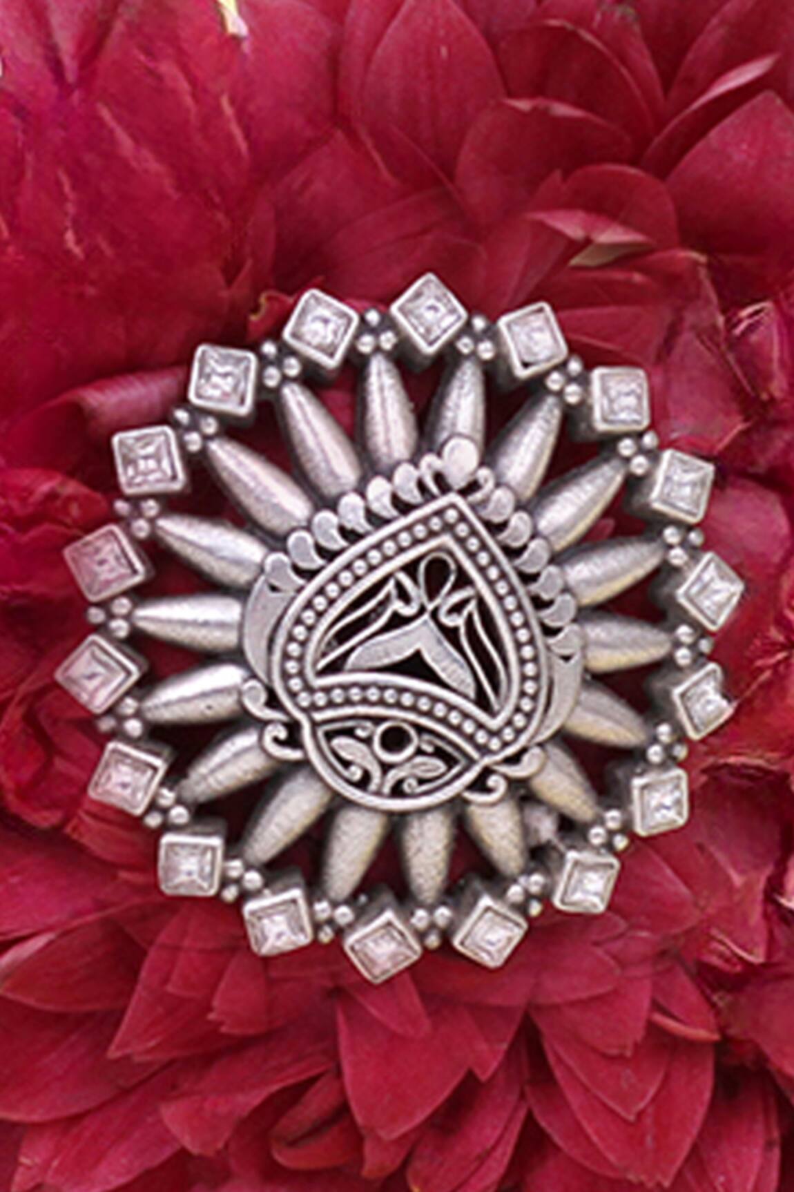 Sangeeta Boochra Geometric Hydro Stone Ring