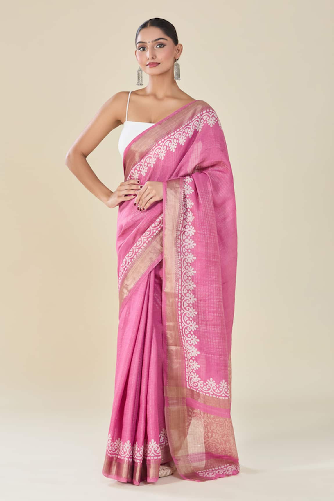 Samyukta Singhania Geometric Floral Vine Print Saree 