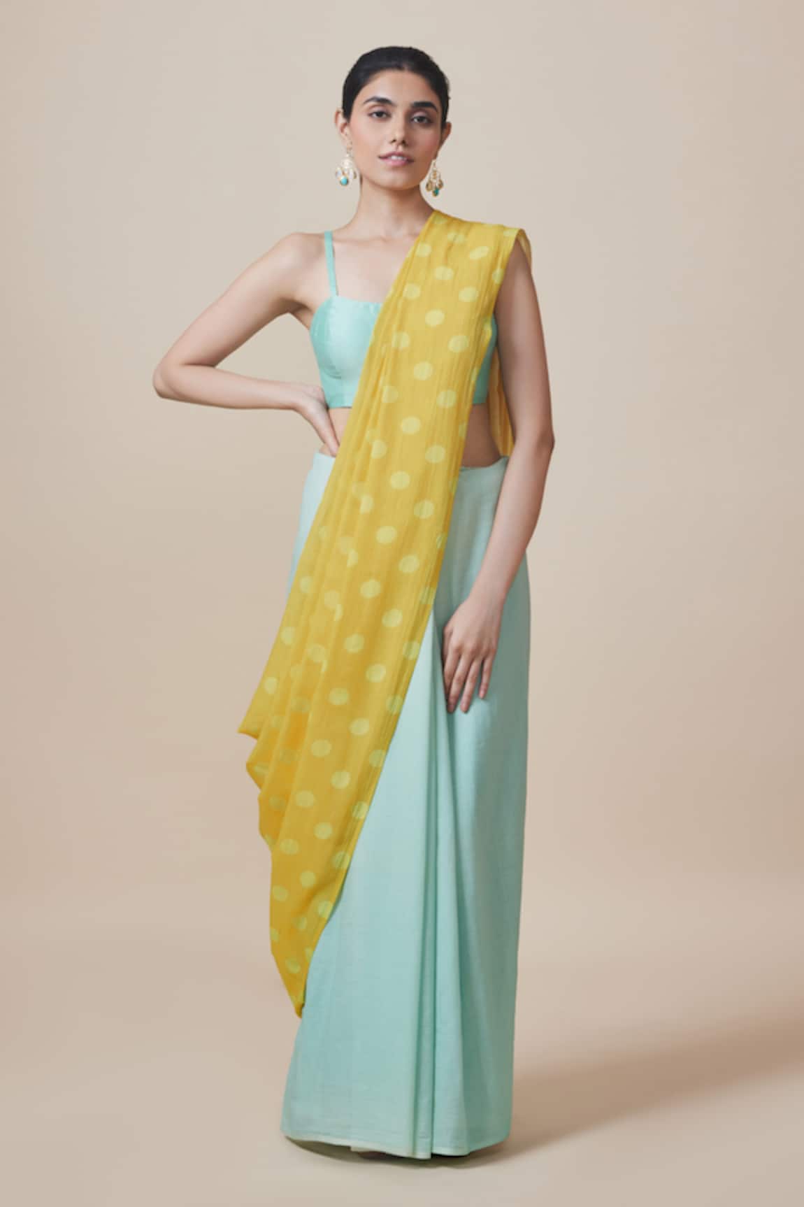 Dressfolk Dew Drop Polka Pattern Handloom Saree with Running Blouse