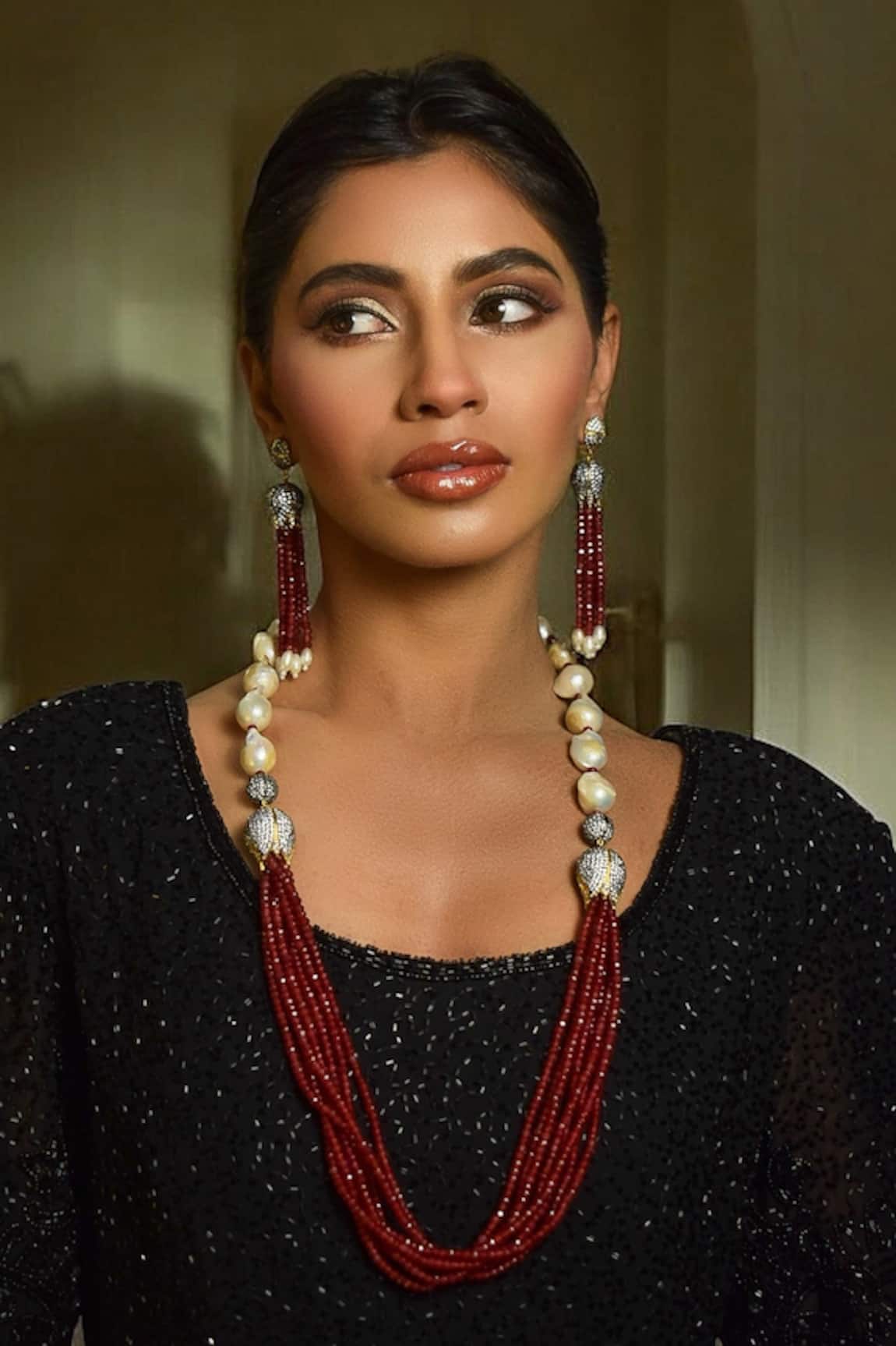 Amaara Jewels Designer Long Necklace Set 