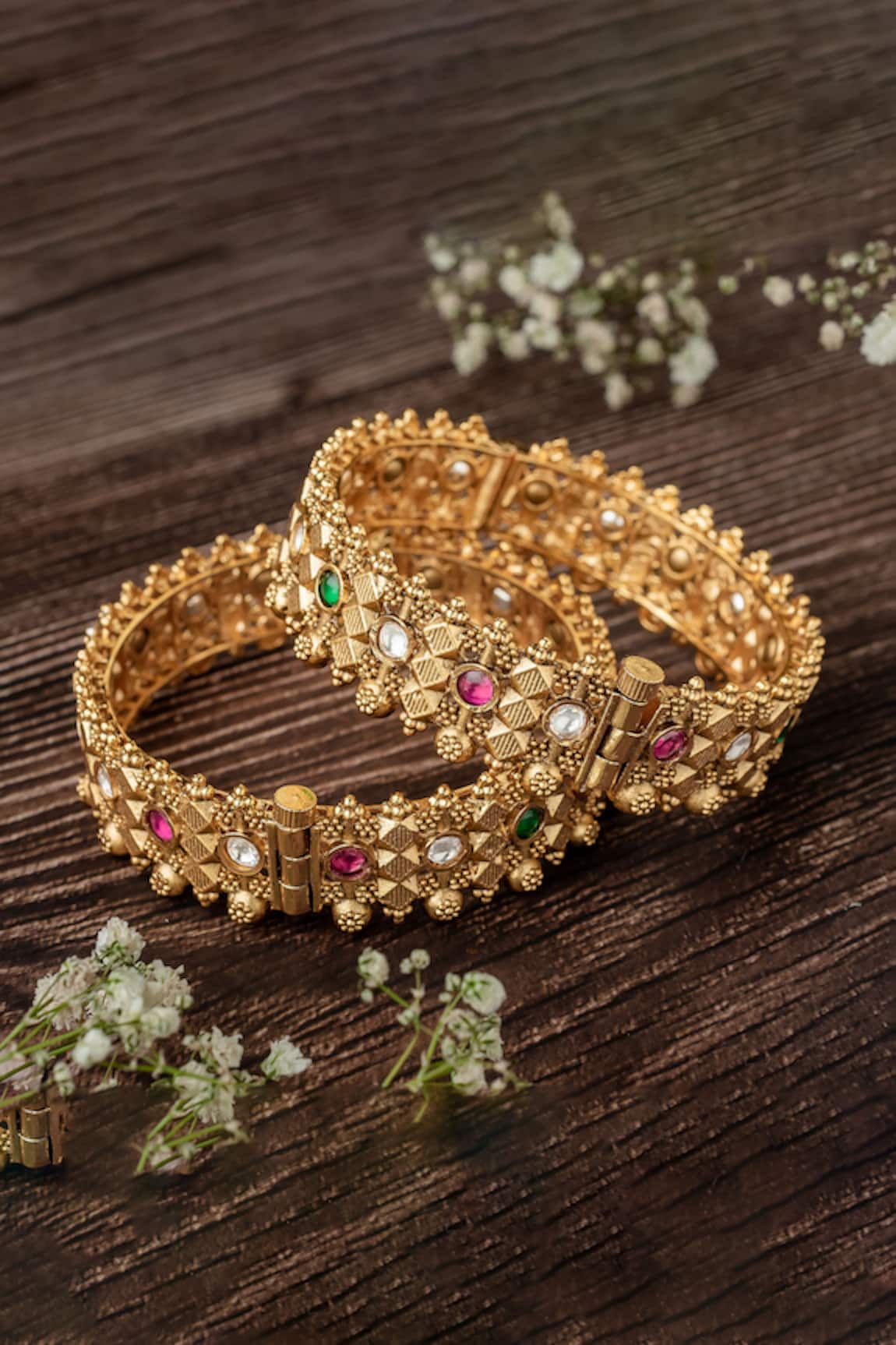 Vivinia By Vidhi Mehra Carved Temple Bangles Set 