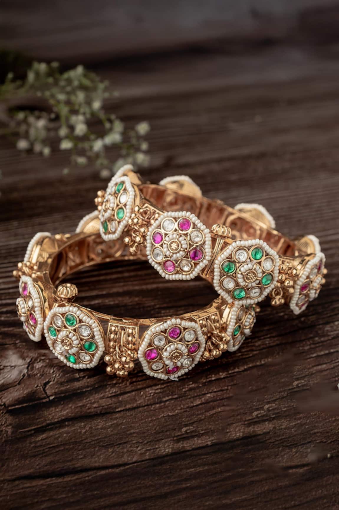 Vivinia By Vidhi Mehra Floral Kundan Embellished Bangles Set