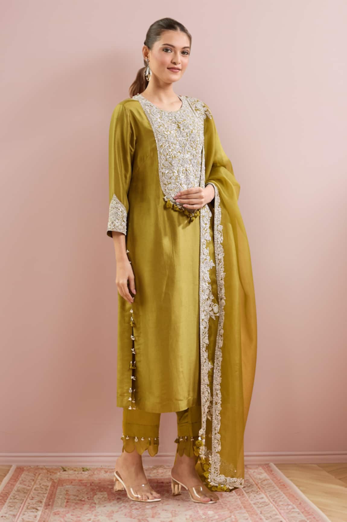 Prisho Embroidered Floral Kurta Set
