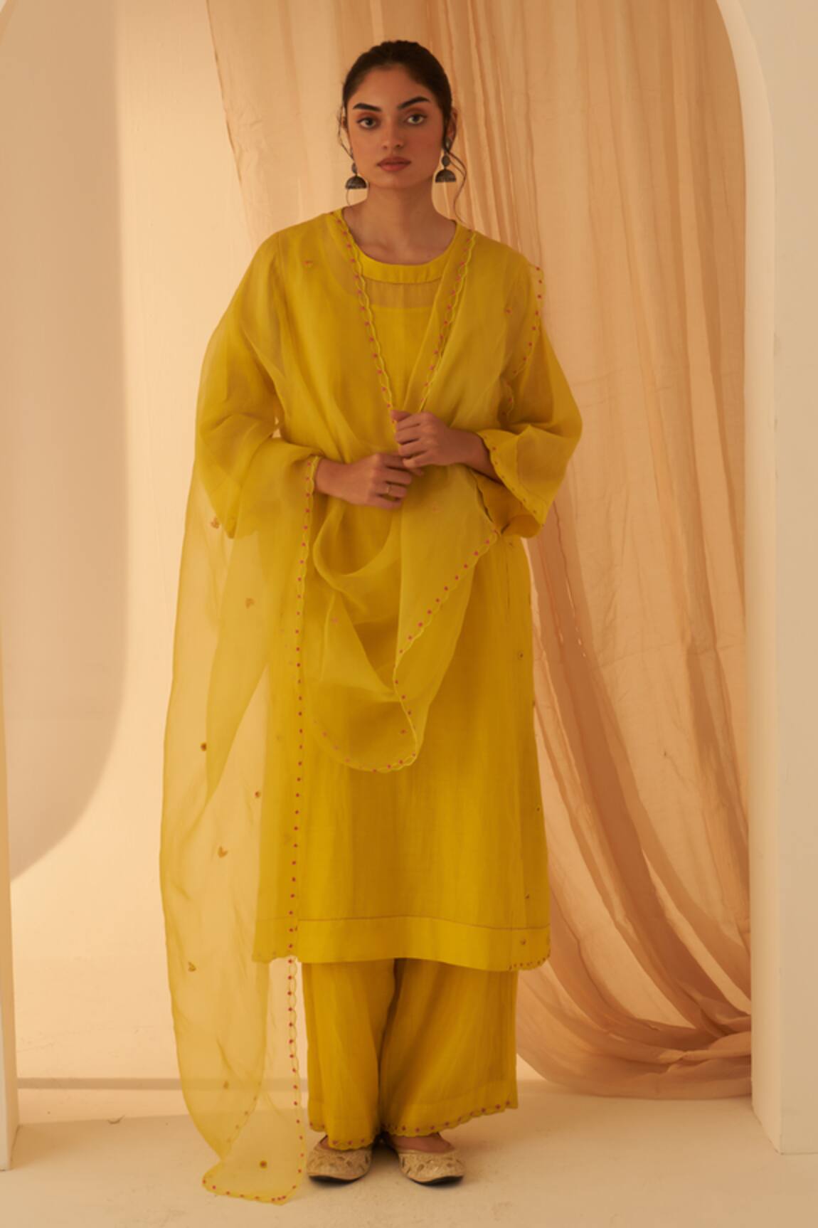 Janki India Chanderi Floral Buti Kurta Set 