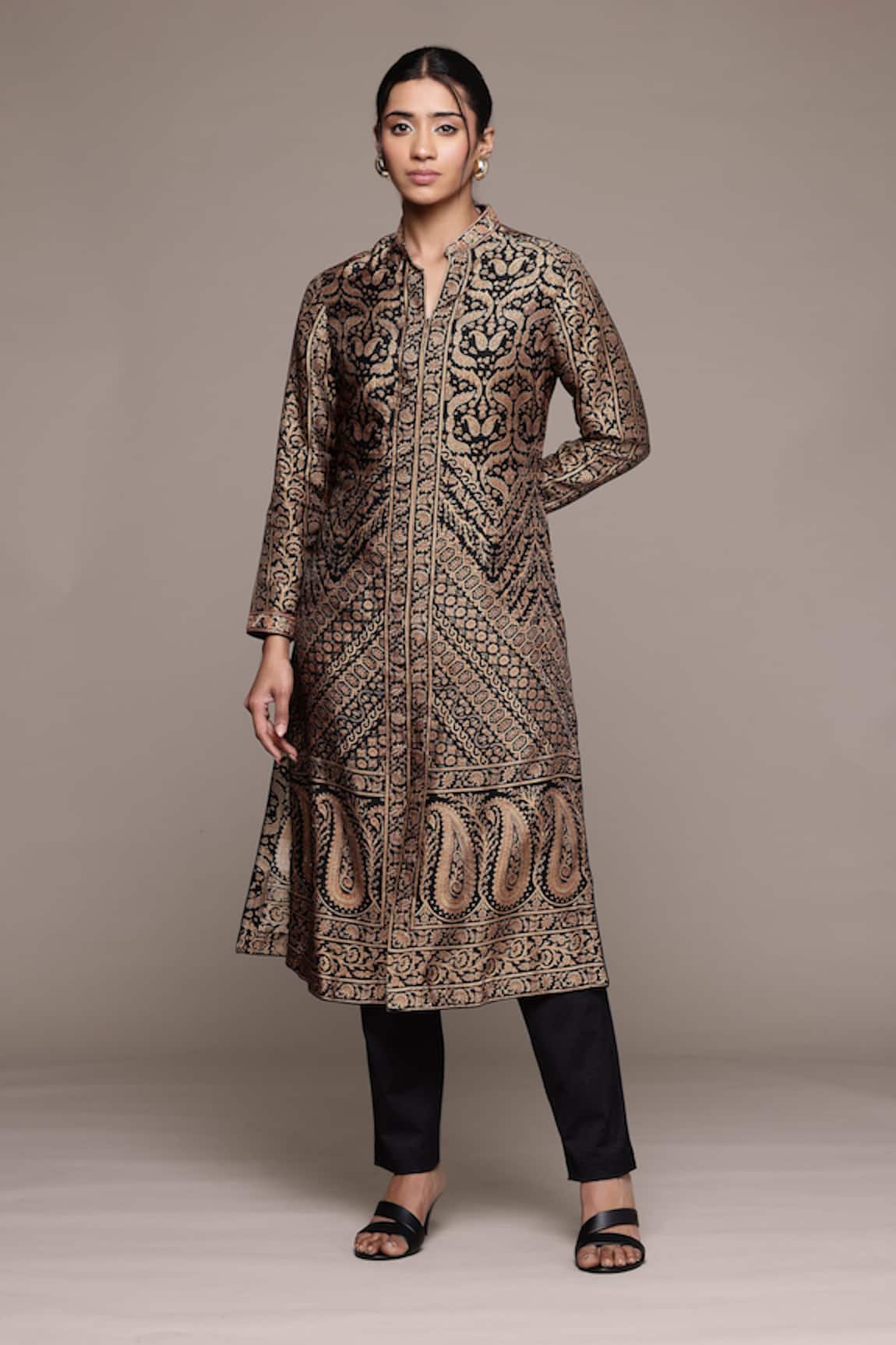 Ritu Kumar Beige & Black Flowret Kurta Set 