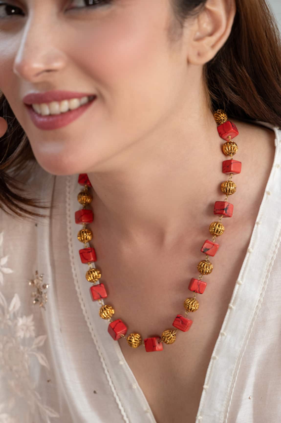 Do Taara Red & Orange Beaded Necklace