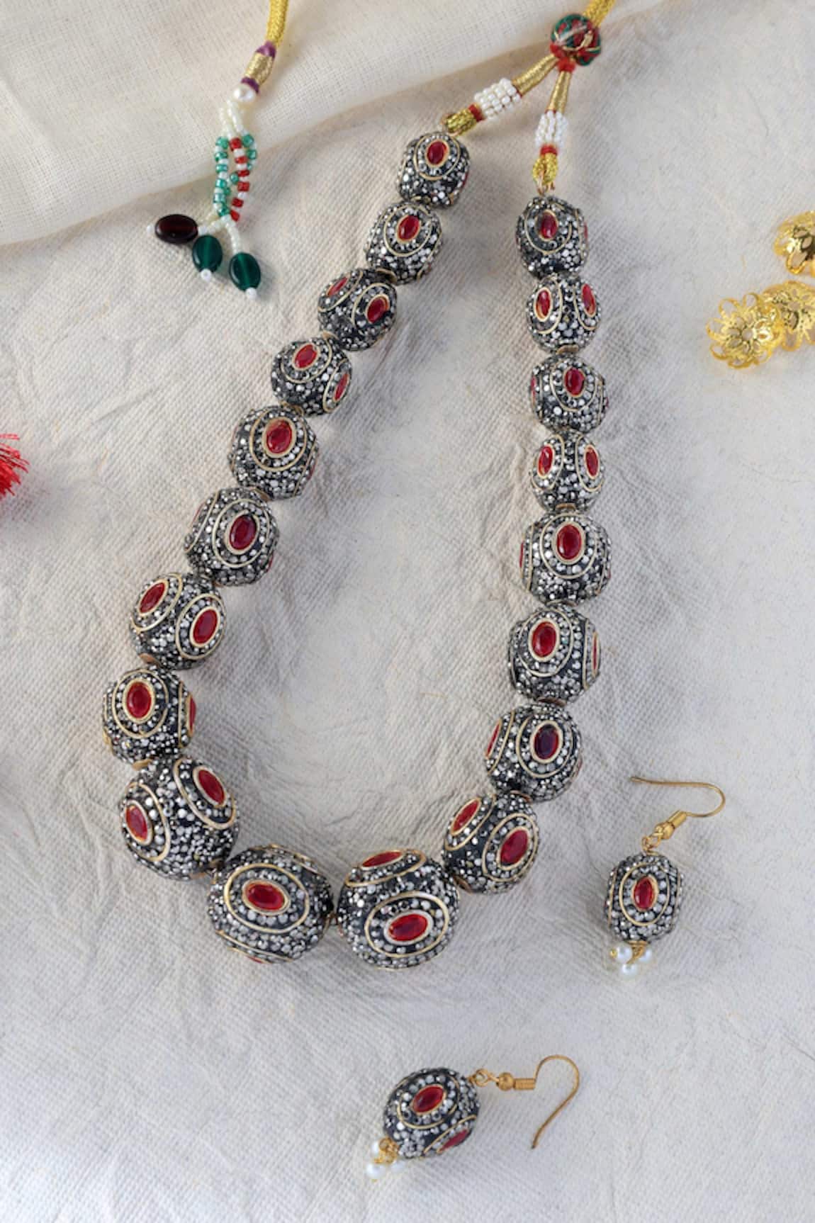 Mero Jewellery Silver Ruby Victorian Necklace Set 