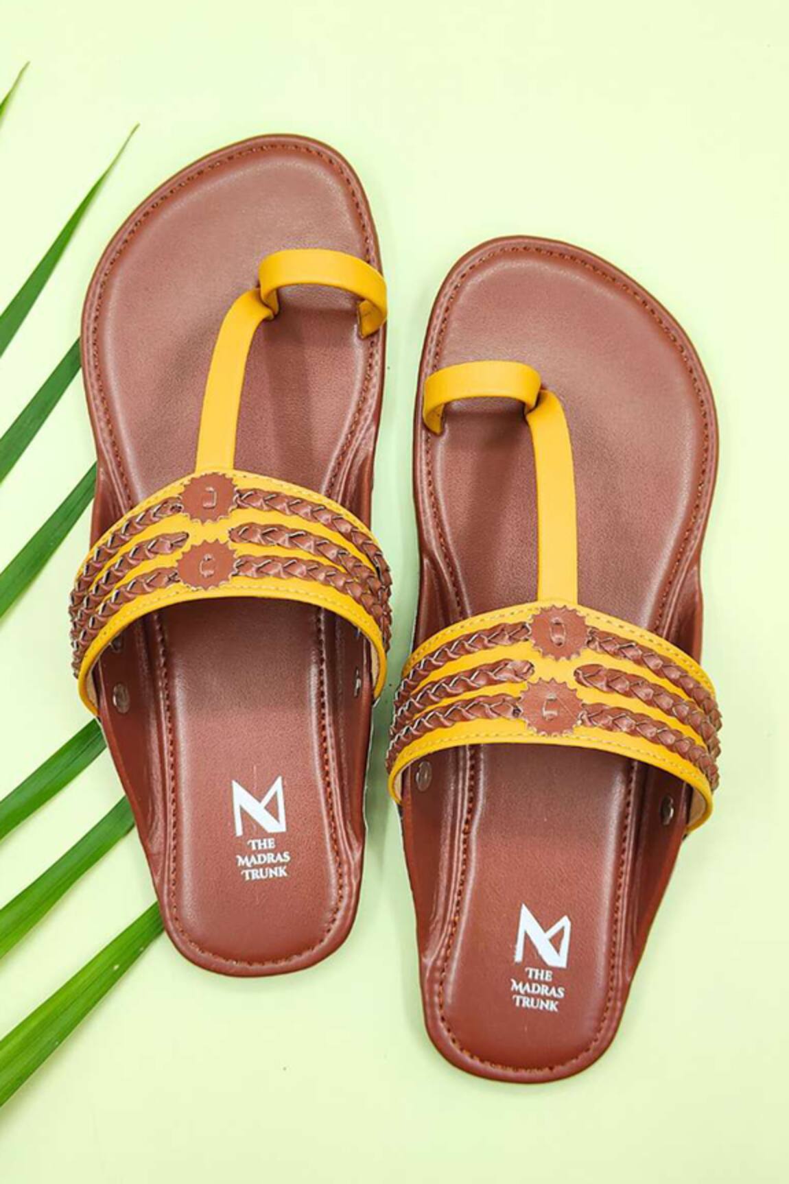 The Madras Trunk Kolhapuri Flat Sandals 