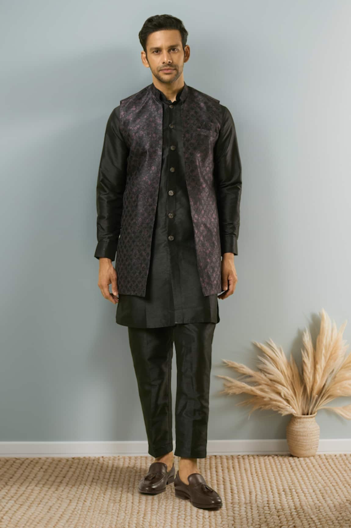 Arihant Rai Sinha Crest Jaal Woven Bundi Kurta Set 