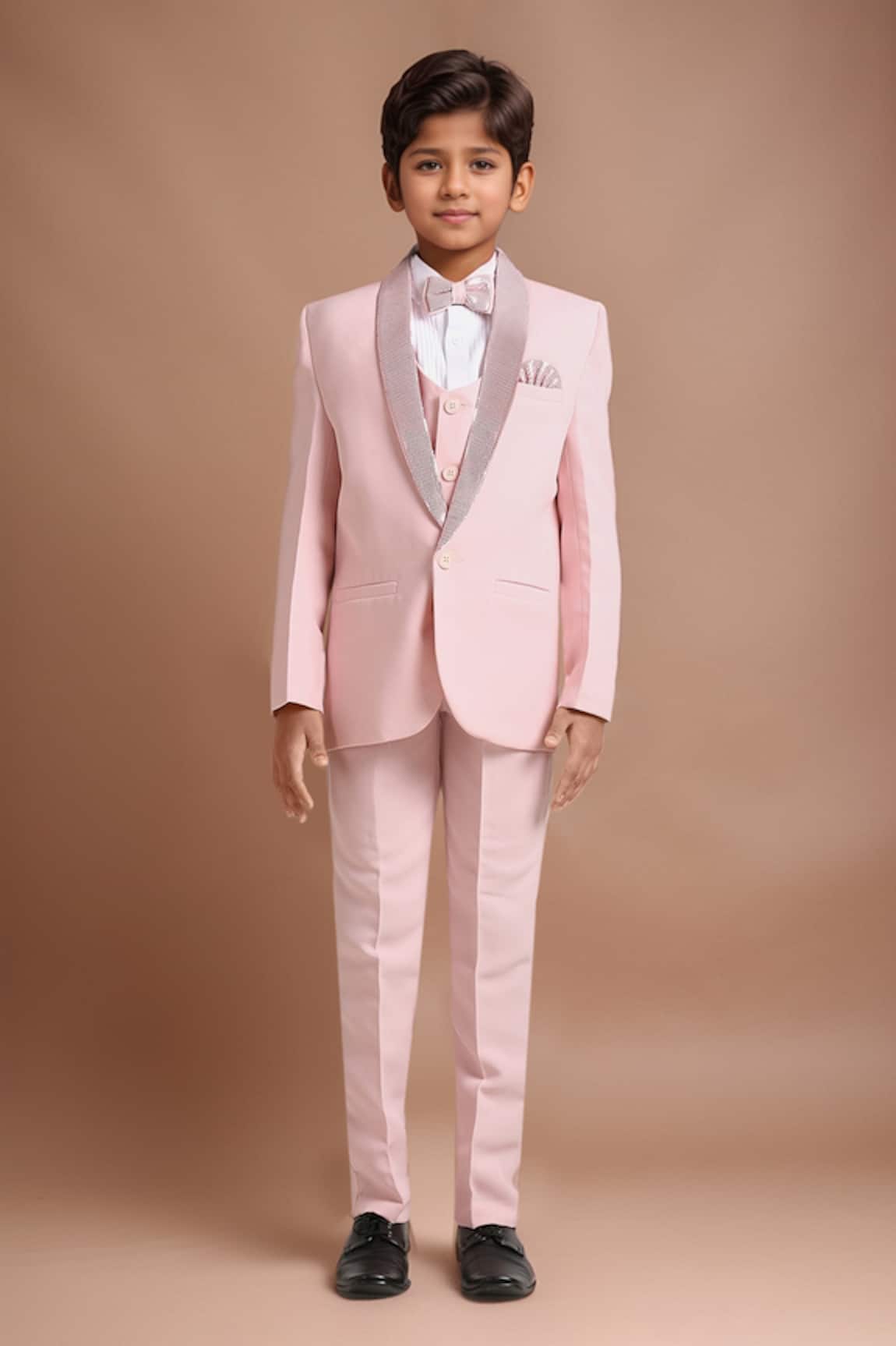 Arihant Rai Sinha 5 Pcs Island Royal Suit Set 