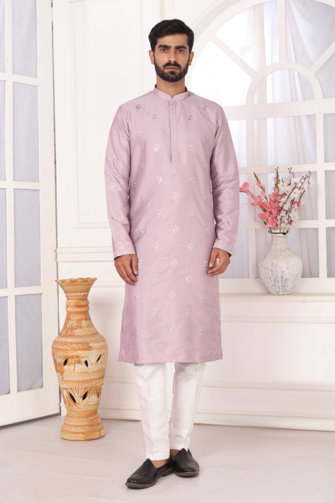 Arihant Rai Sinha Embroidered Lilac Kurta & Aligadhi Pant Set 