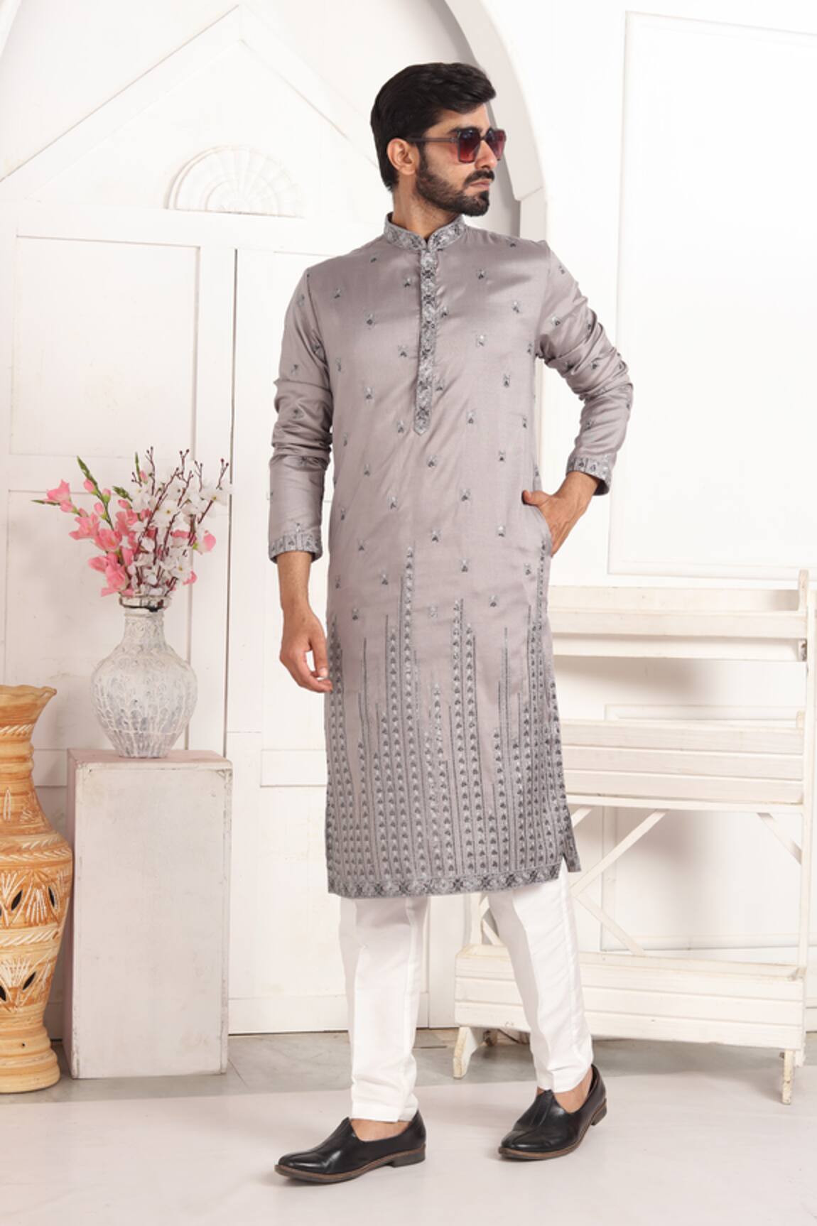 Arihant Rai Sinha Embroidered Grey Kurta Set With Off White Pants 