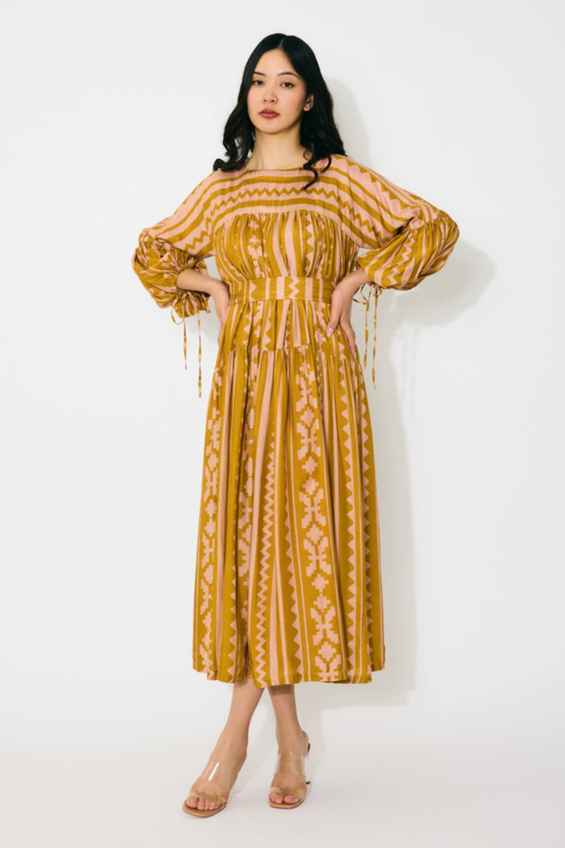 Koai MIDI DRESS WITH MUSTARD & PEACH PATTERN 
