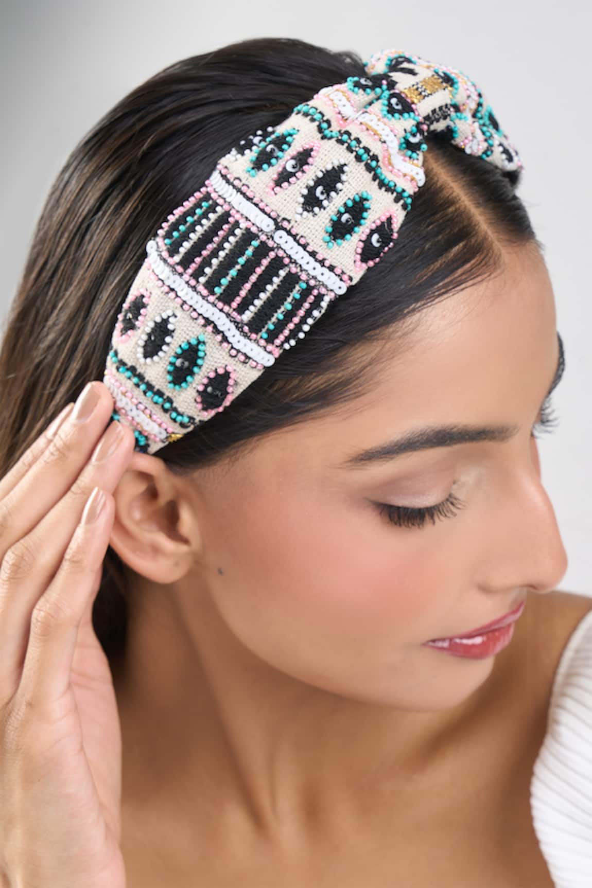 Samyukta Singhania Hand Embroidered Eye Design Hairband 