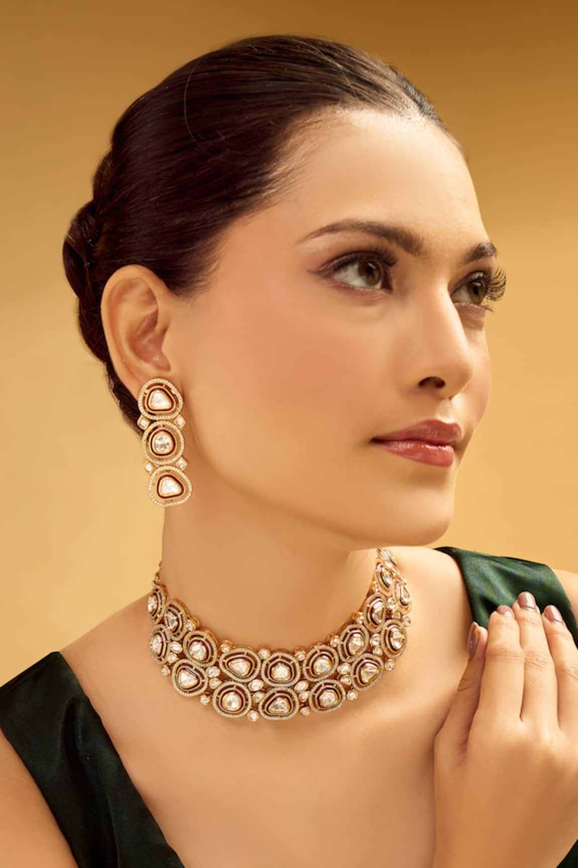 Nazaakat By Samara Singh Red & Gold Jewellery Set