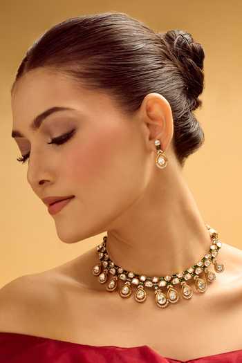Nazaakat By Samara Singh Green Brass Necklace & Earring Set 
