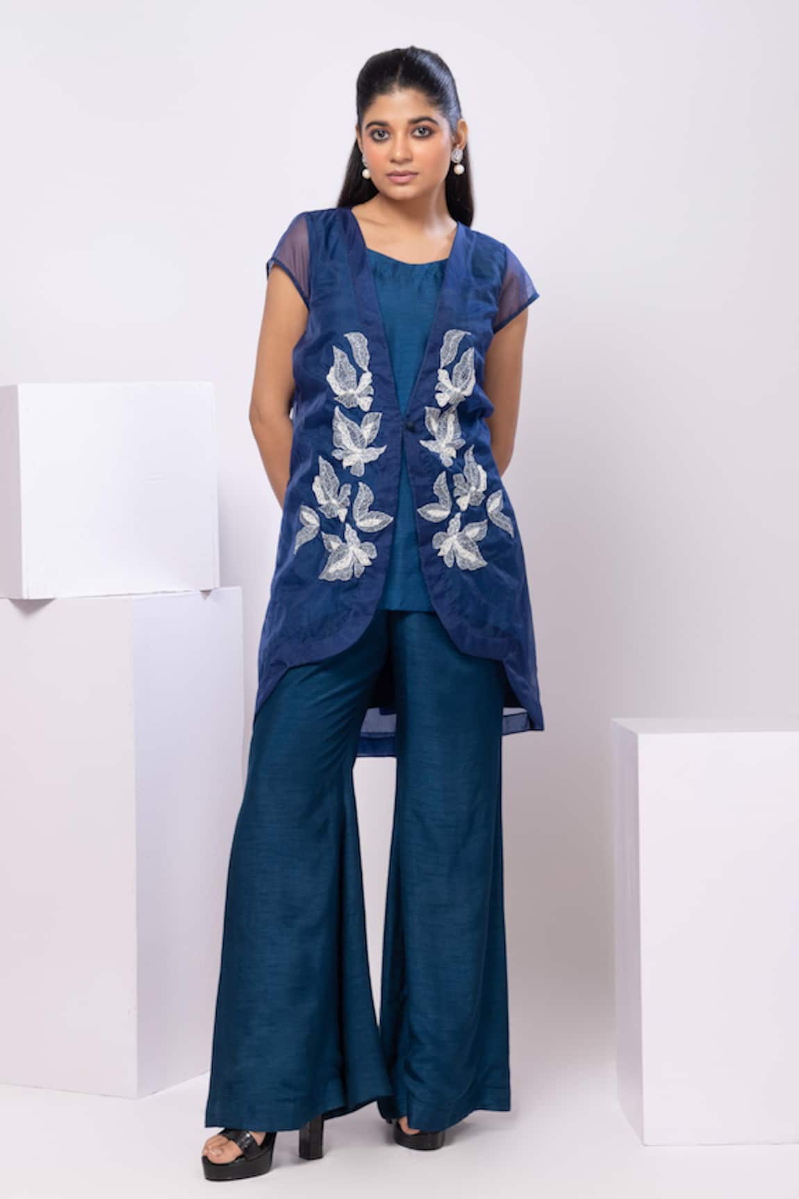 Smriti By Anju Agarwal Midnight Leaf Embroidered Co-Ord Set