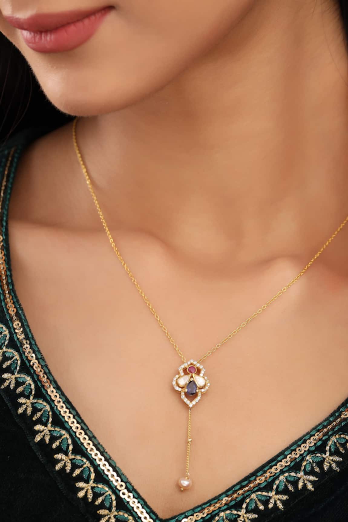 Kicky & Perky Gold Moissanite Lolite Pendant Necklace 