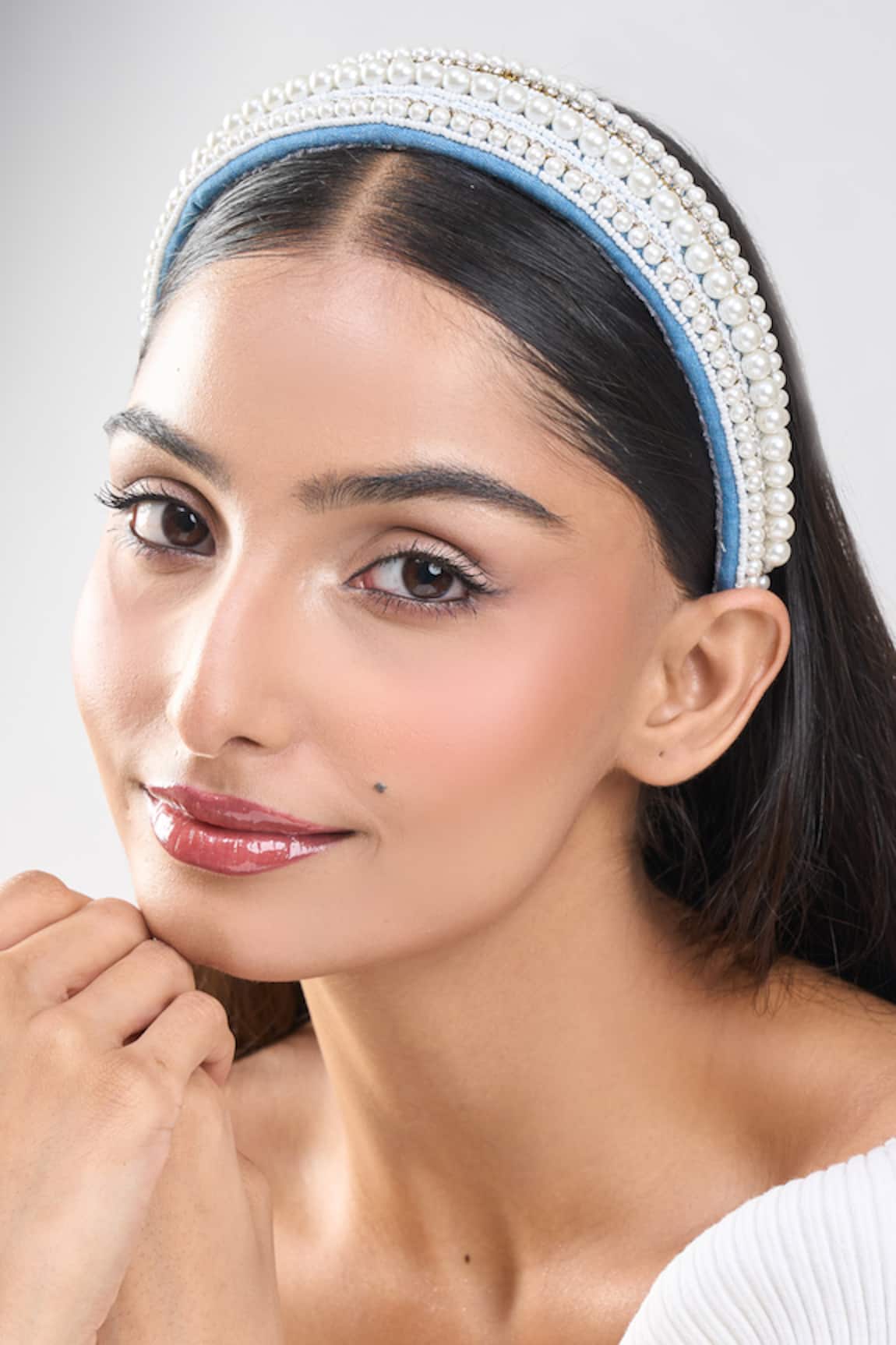 Samyukta Singhania Moti Design Hand Embroidered Hairband 
