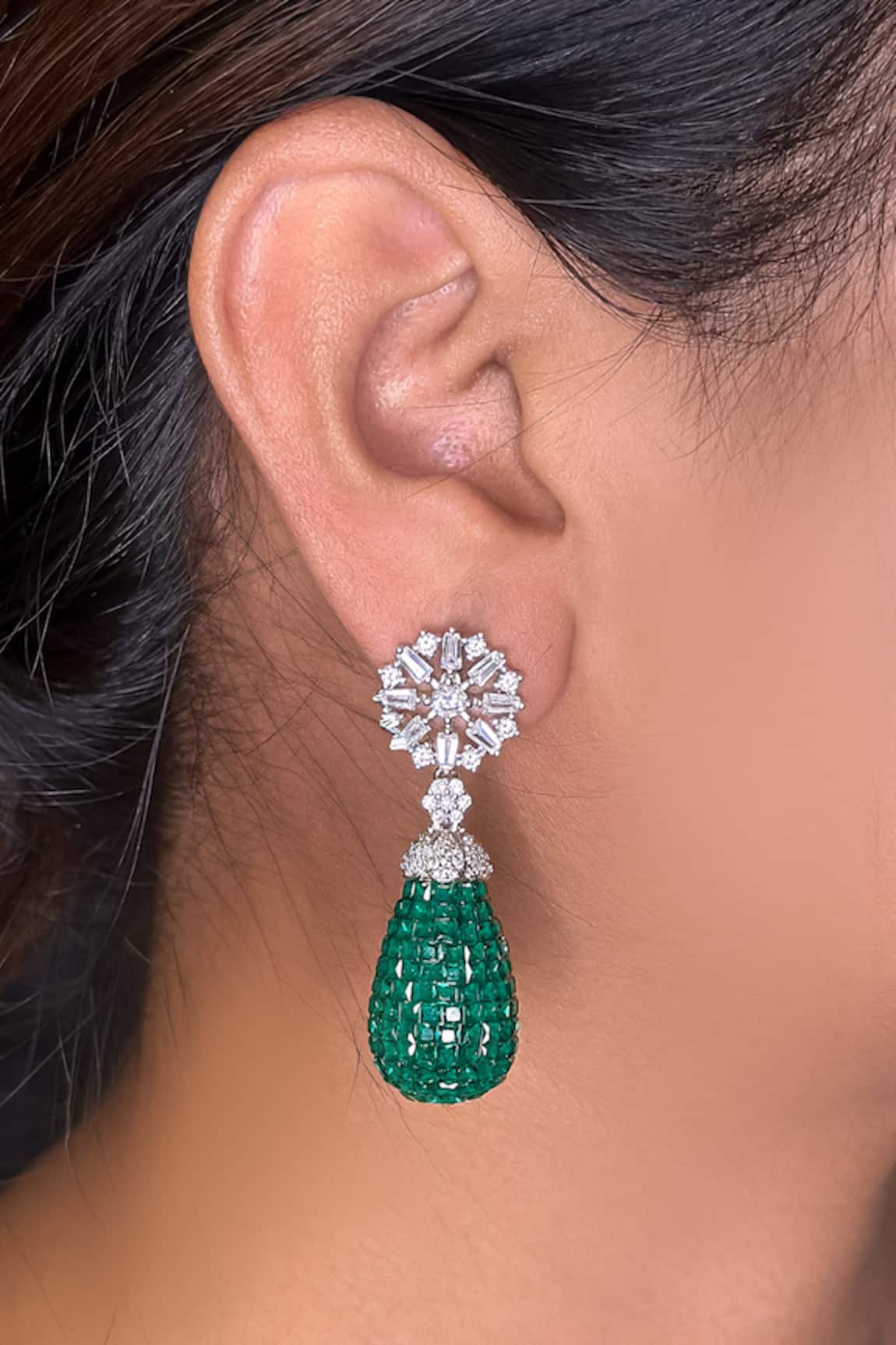 kavipushp Emerald Green Drop Earring Set 