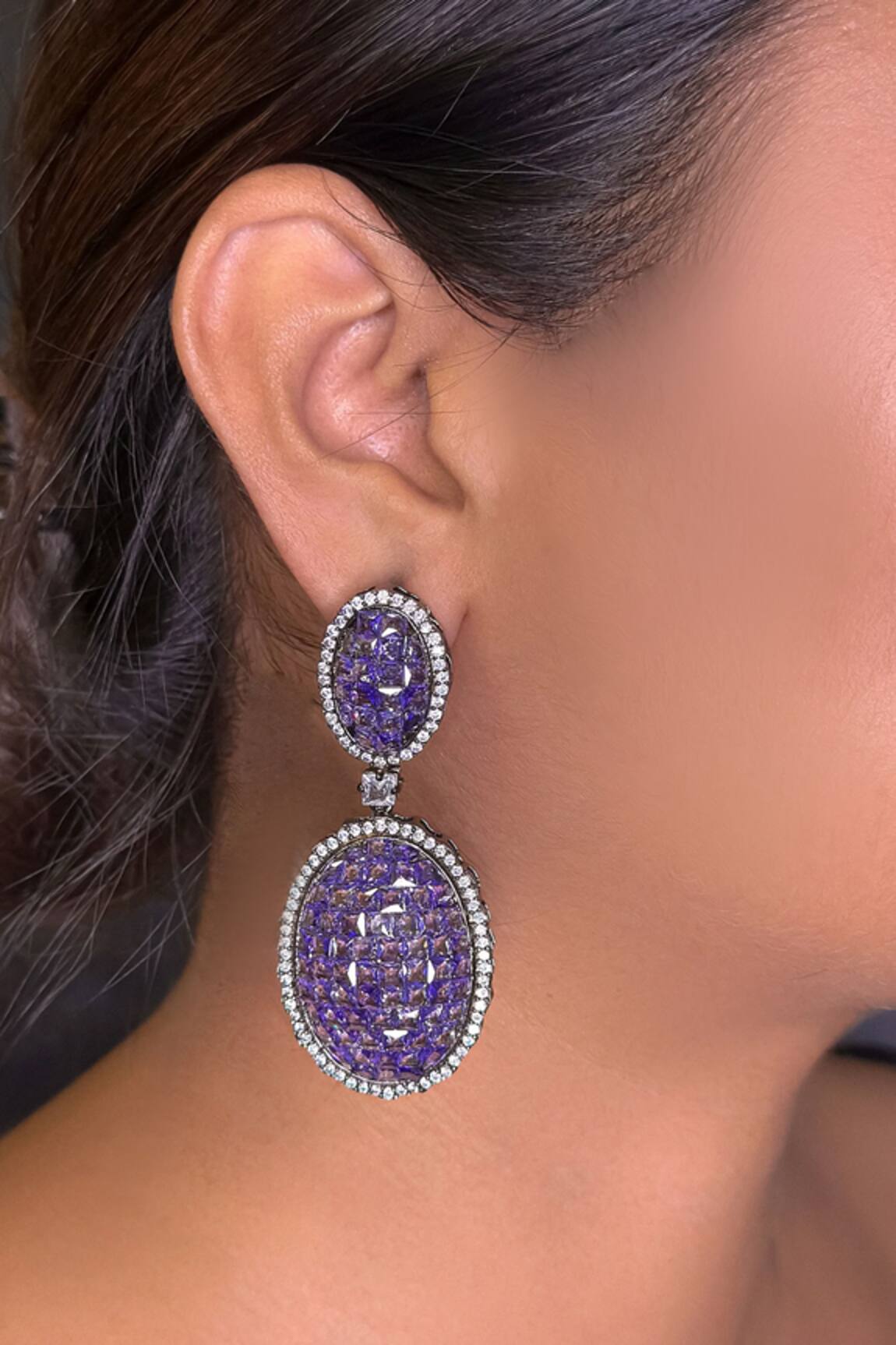 kavipushp Dazzling Purple Drop Earring Set 