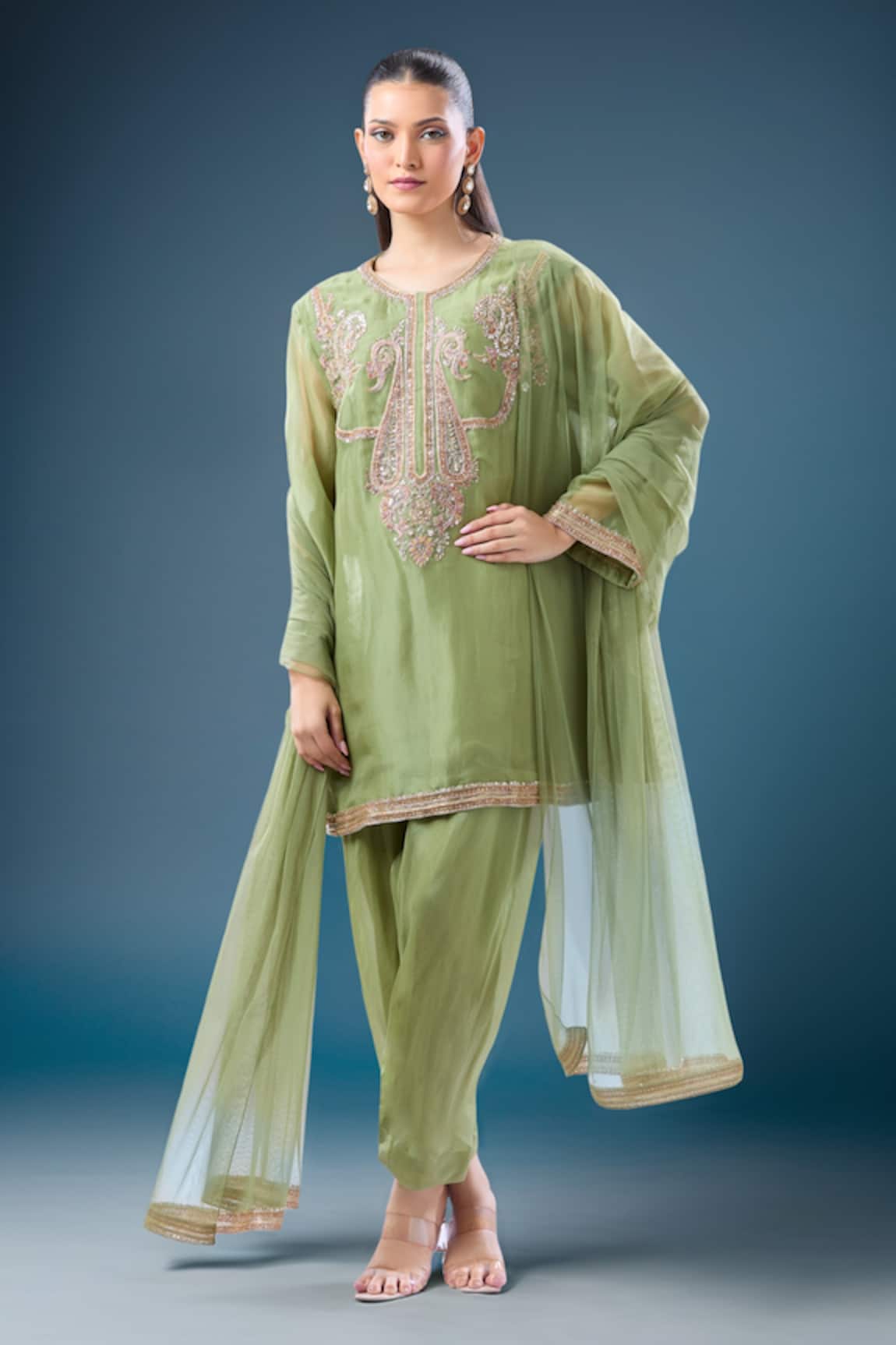 Ridhi Mehra Paisley Embroidered Kurta Salwar Set 