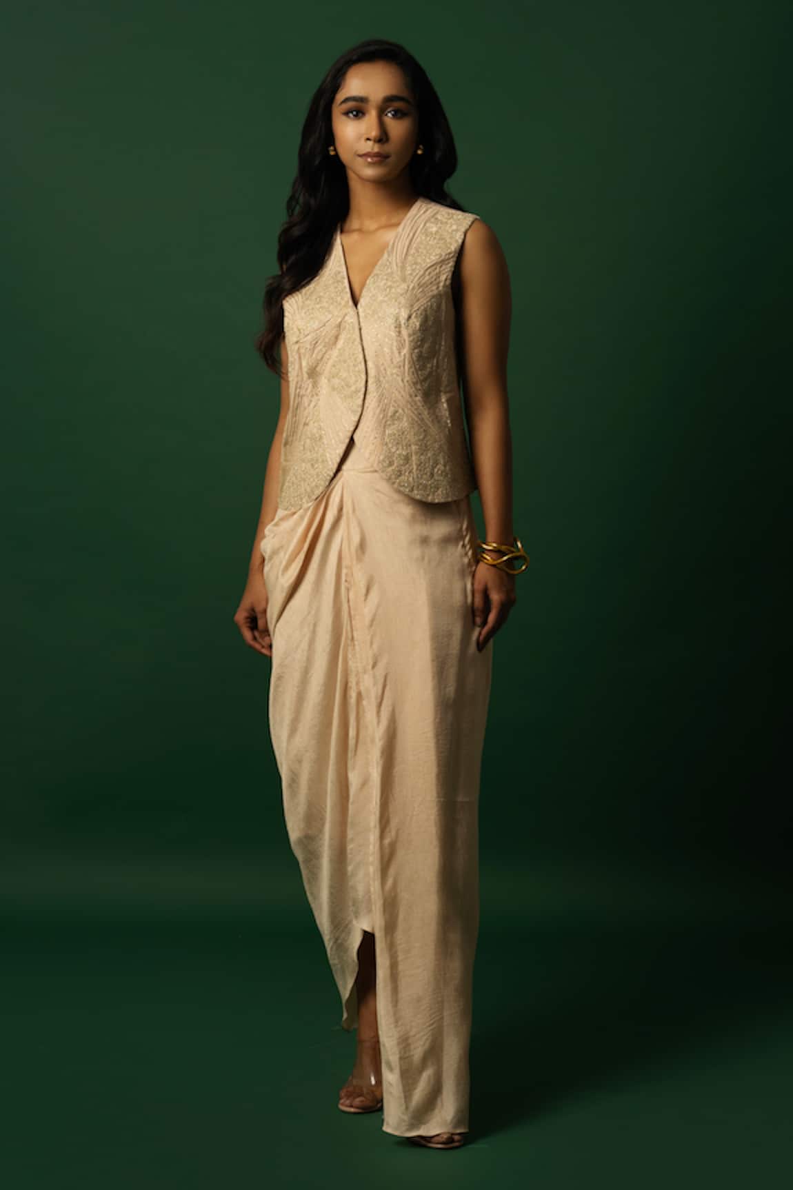 DAY AND MOOD Beige Dola Silk Dhoti Set 
