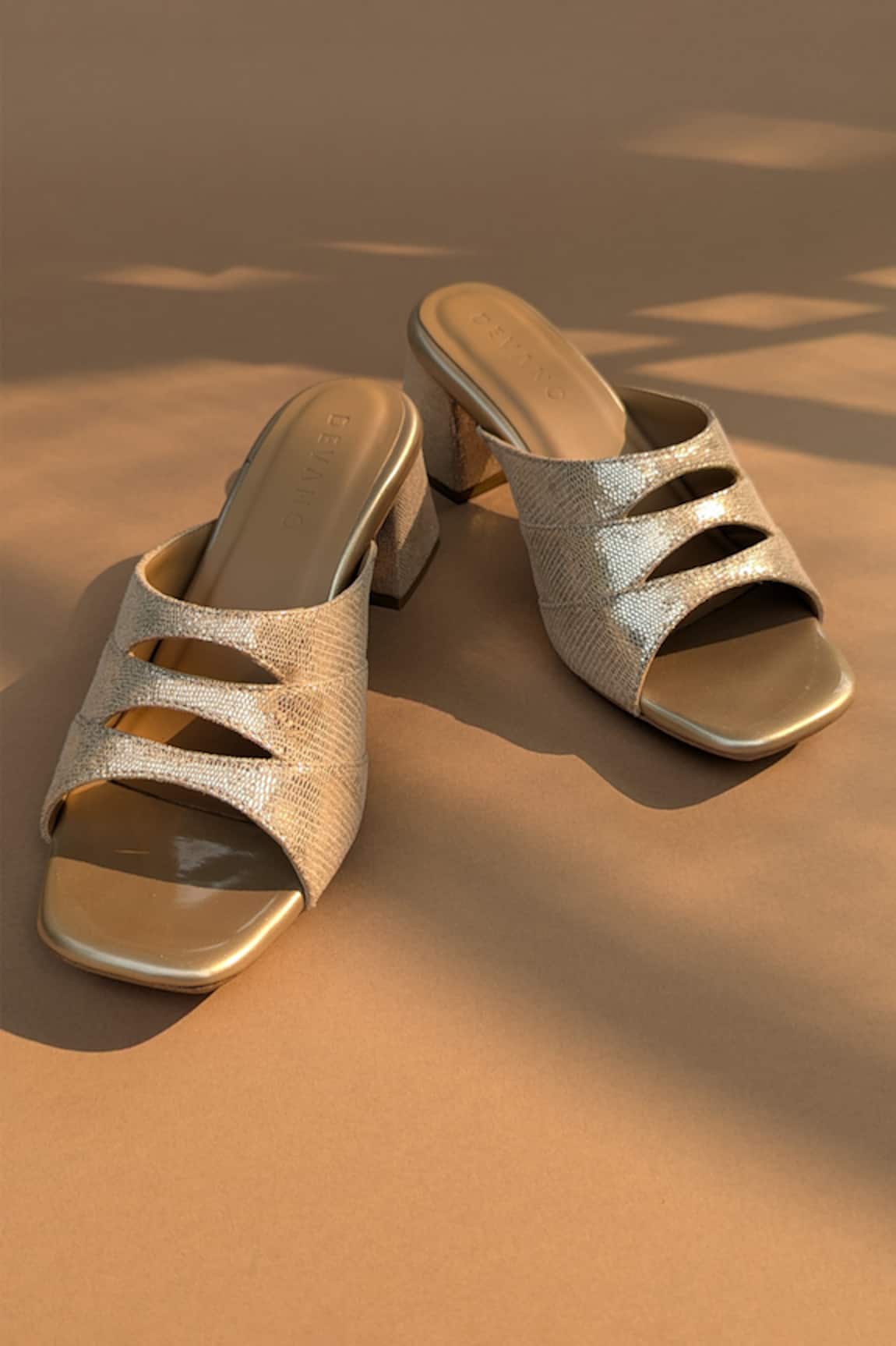 Devano Emma Mules in Champagne Gold 