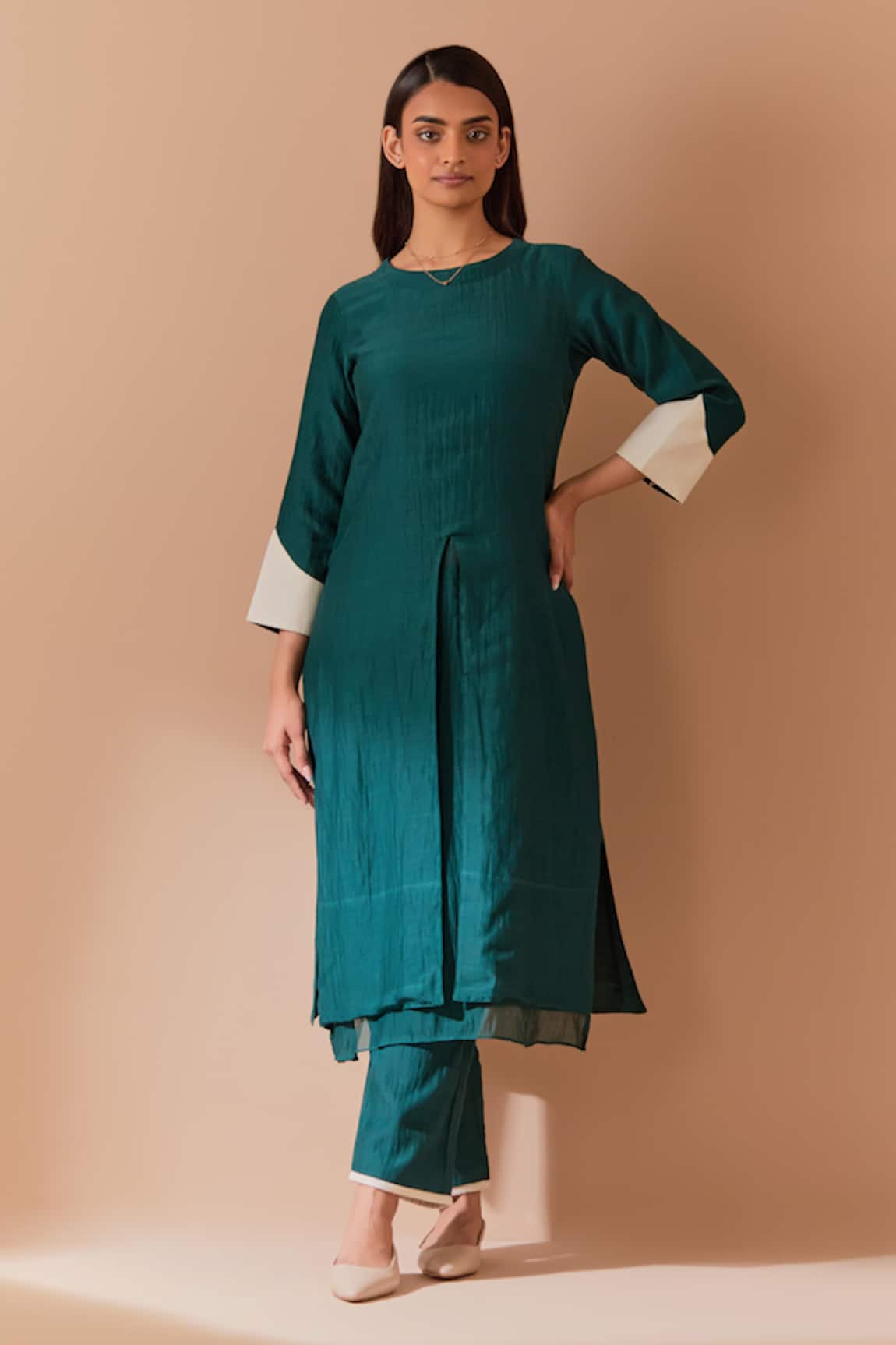 Priya Chaudhary Green Soft Chanderi Kurta Set 