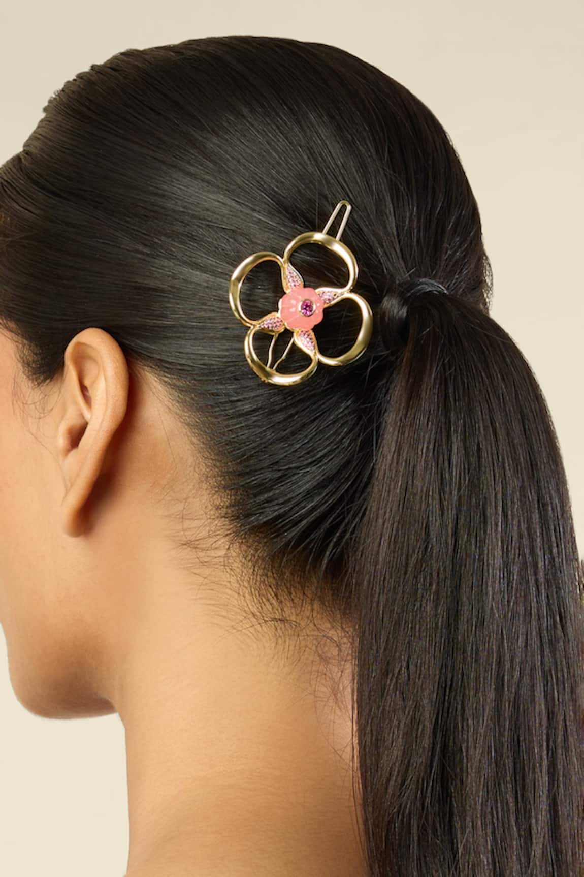 Isharya Whimsical Blossom Hair Clip 