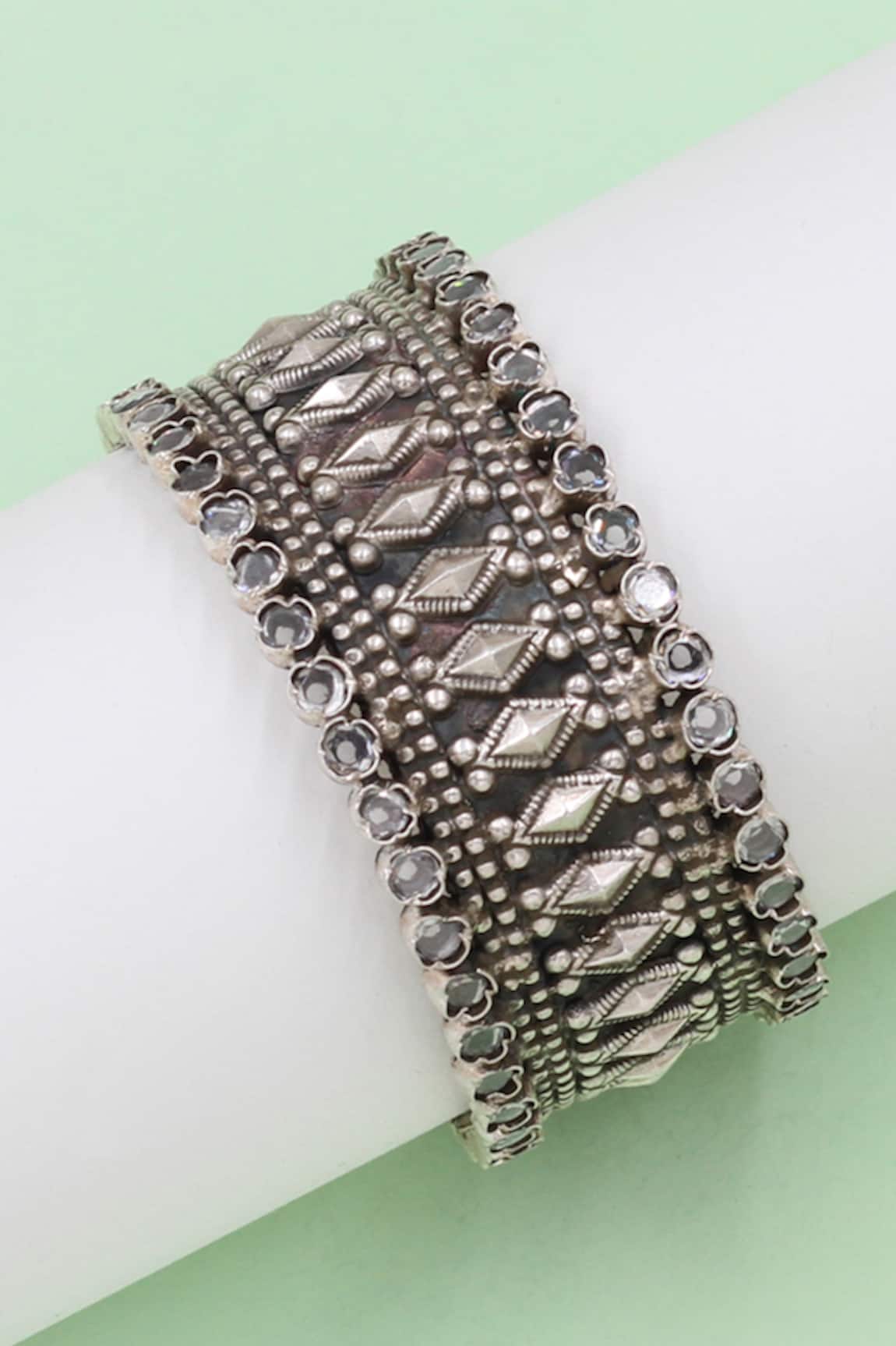Sangeeta Boochra Radiant Splendor Handcrafted Silver Bangle 