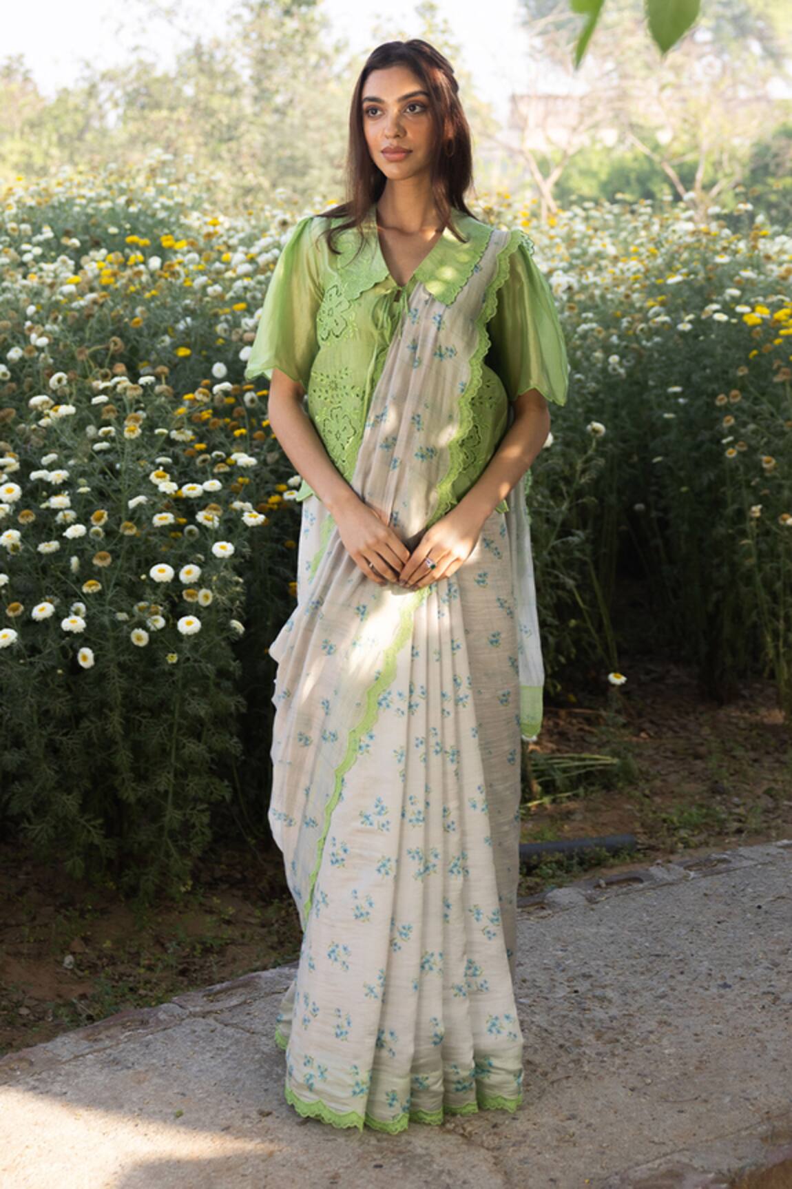 Surmaye Wildflower Kiss Light Beige Saree 