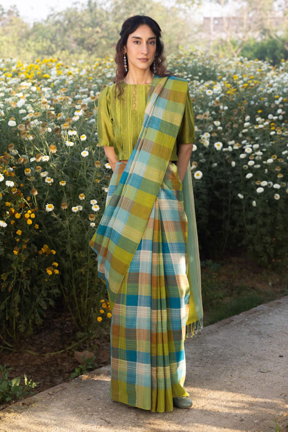 Surmaye Entwined Checkered Handloom Saree 
