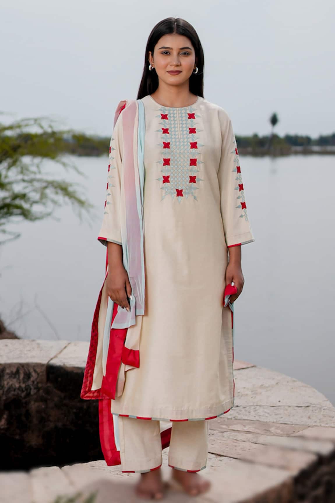 The Home Affair Ivory Embroidered Kurta Set 