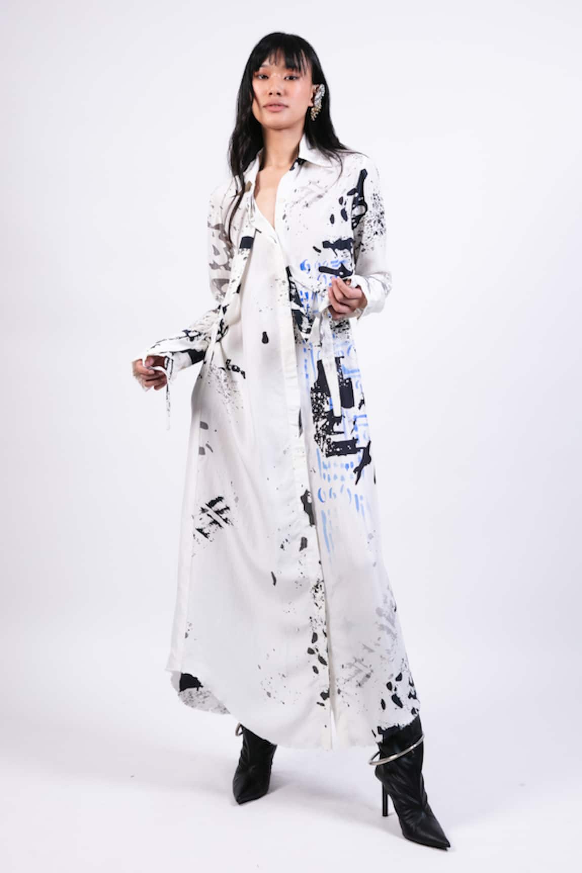 AK-OK Black & White Abstract Print Shirt Dress 