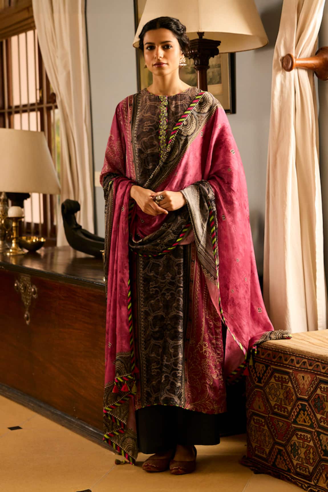 Saundh Floral Printed Kurta Set  