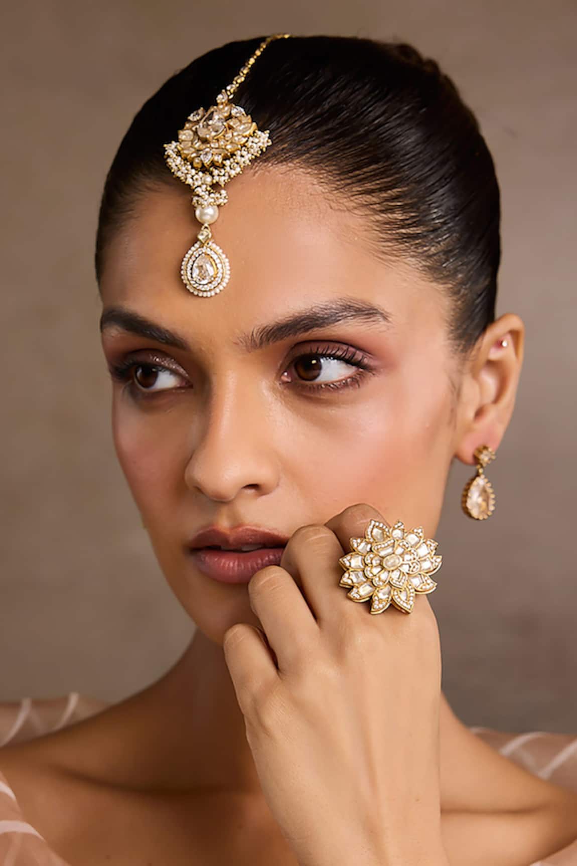 Tarun Tahiliani Floral Silver Ring 