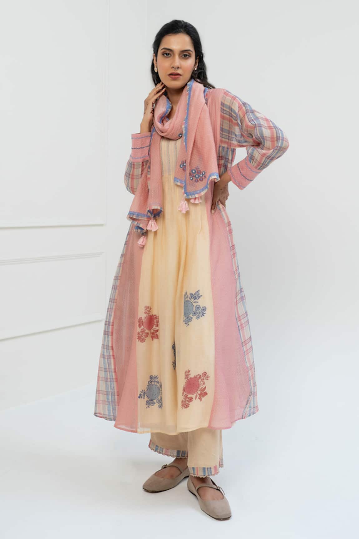 Pants and Pajamas Beige Chanderi Printed Kurta Set 