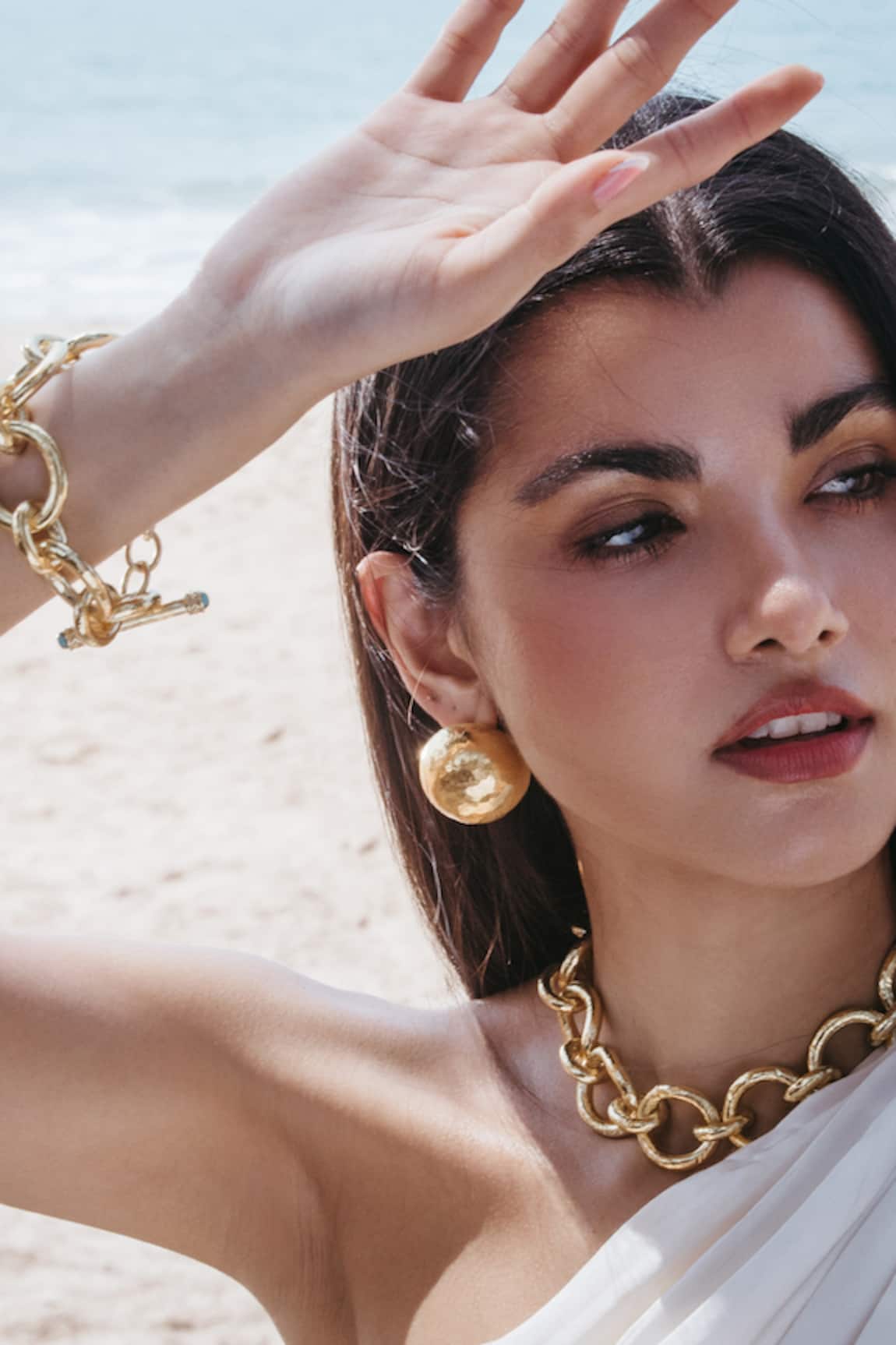 Arvino Nomad Globe Studs