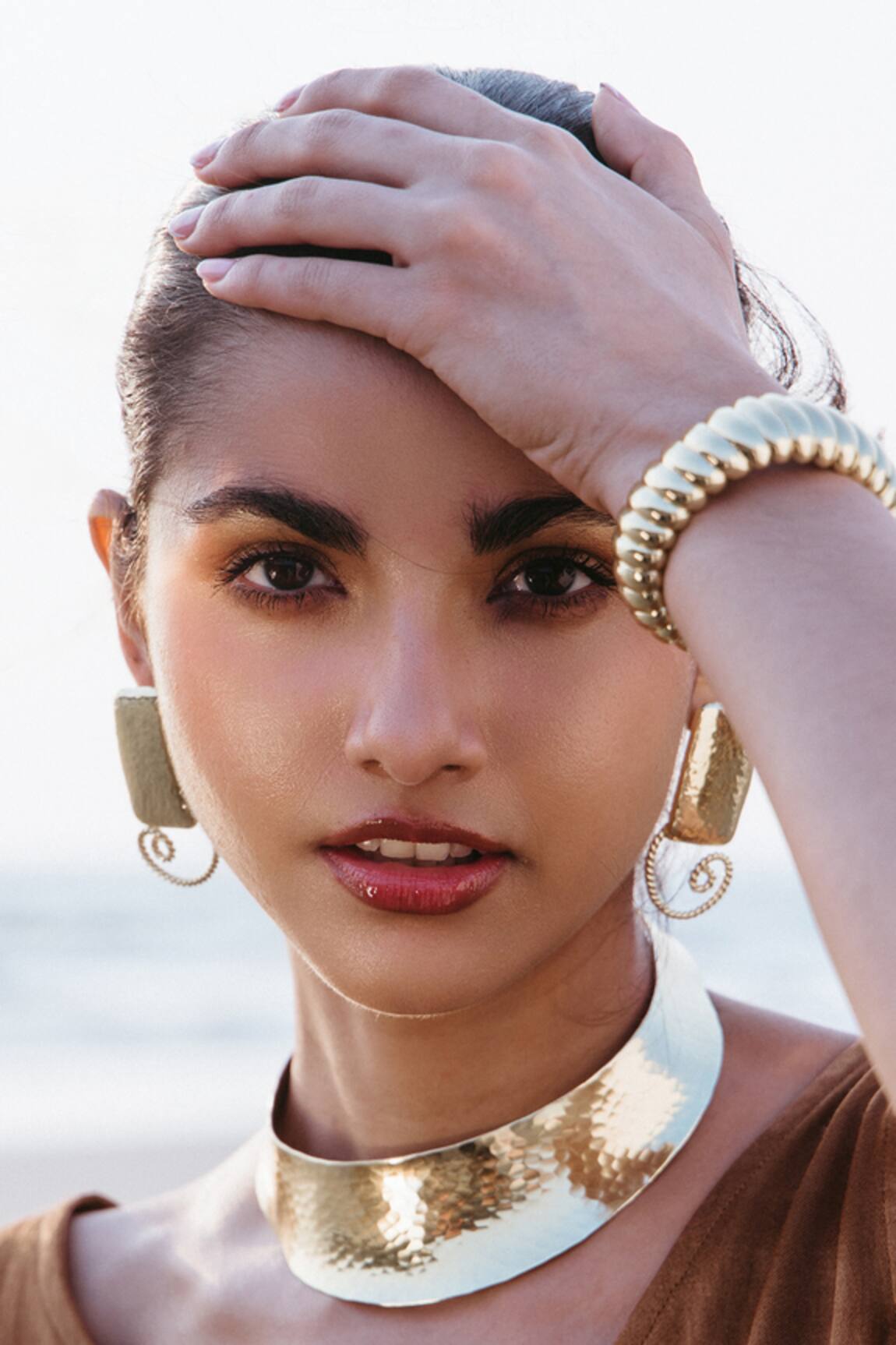 Arvino Golden Dune Collar Necklace 