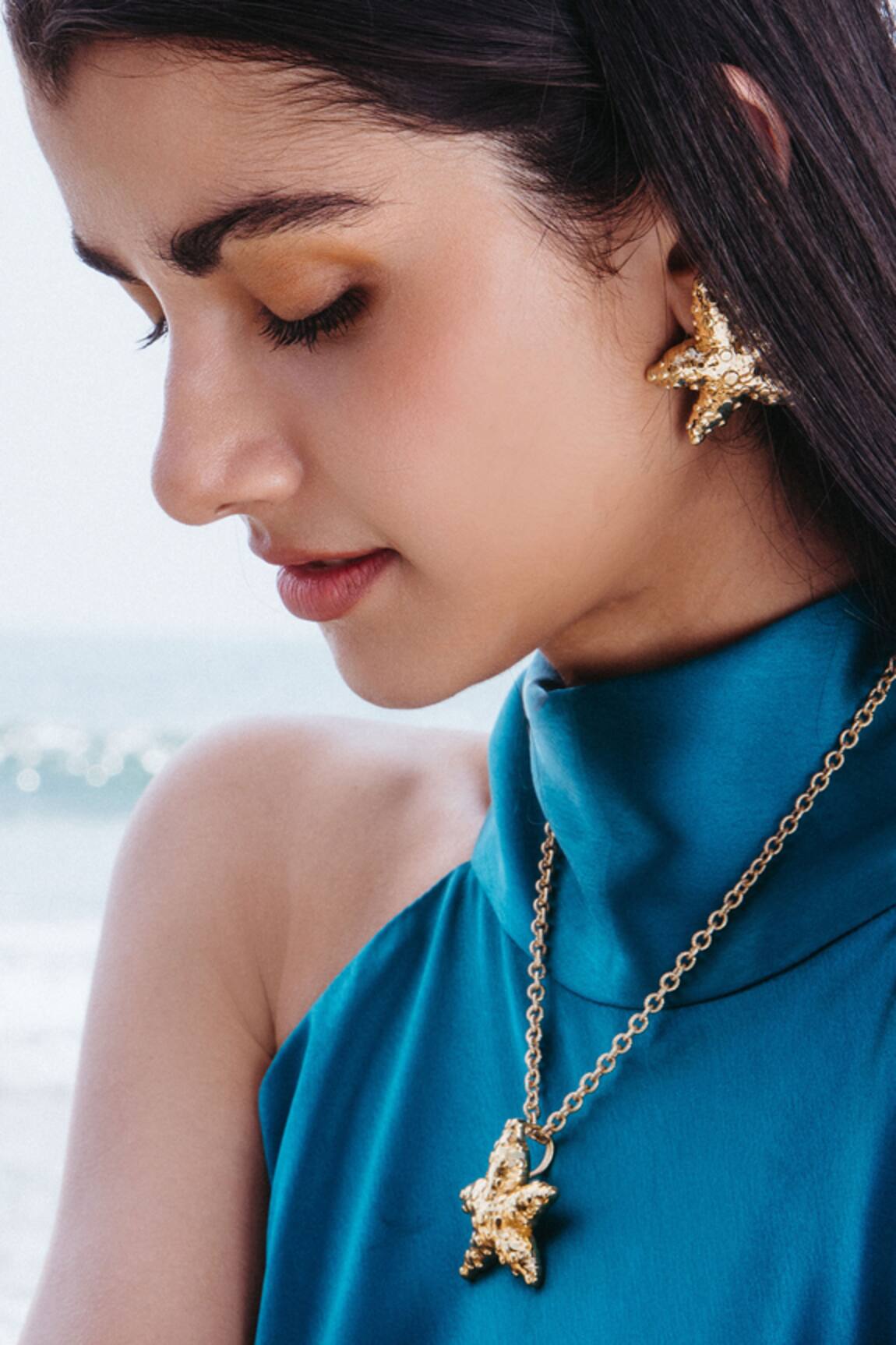 Arvino Seaside Starfish Pendant Necklace 