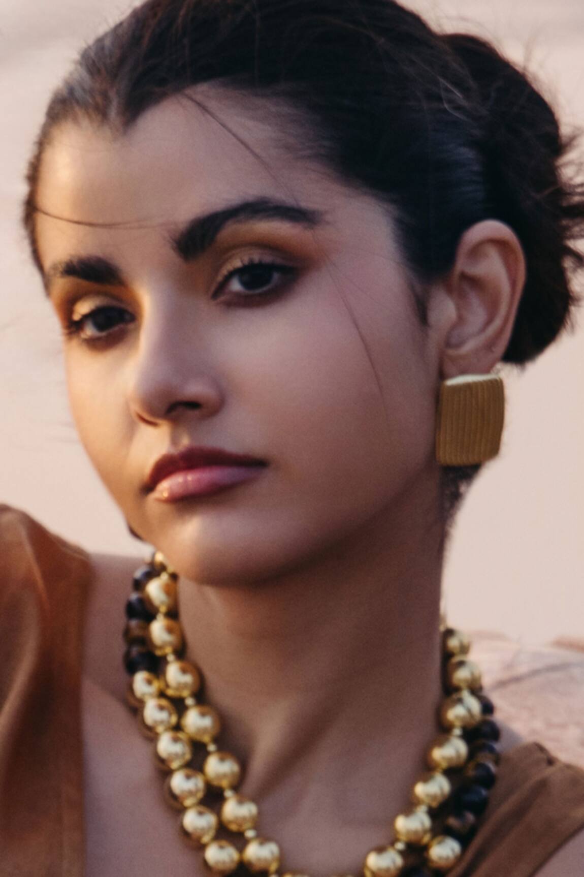 Arvino Jetsetter Stud Earrings 