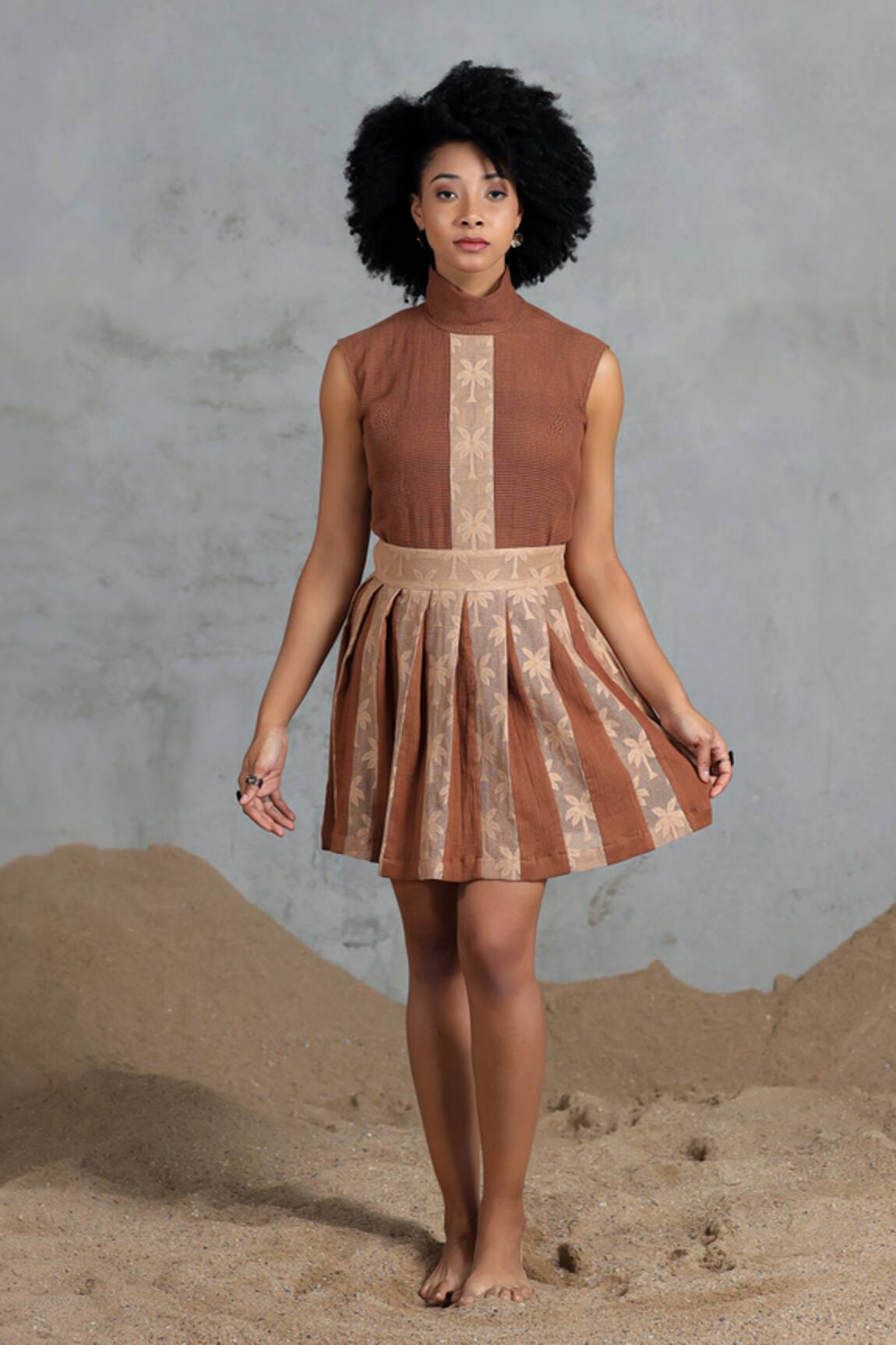 Coeur Brown Cotton Knitted Net Skirt Set 