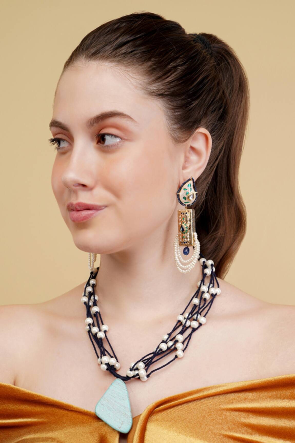 Dugran By Dugristyle Neelam Gold-Plated Drop Earrings 