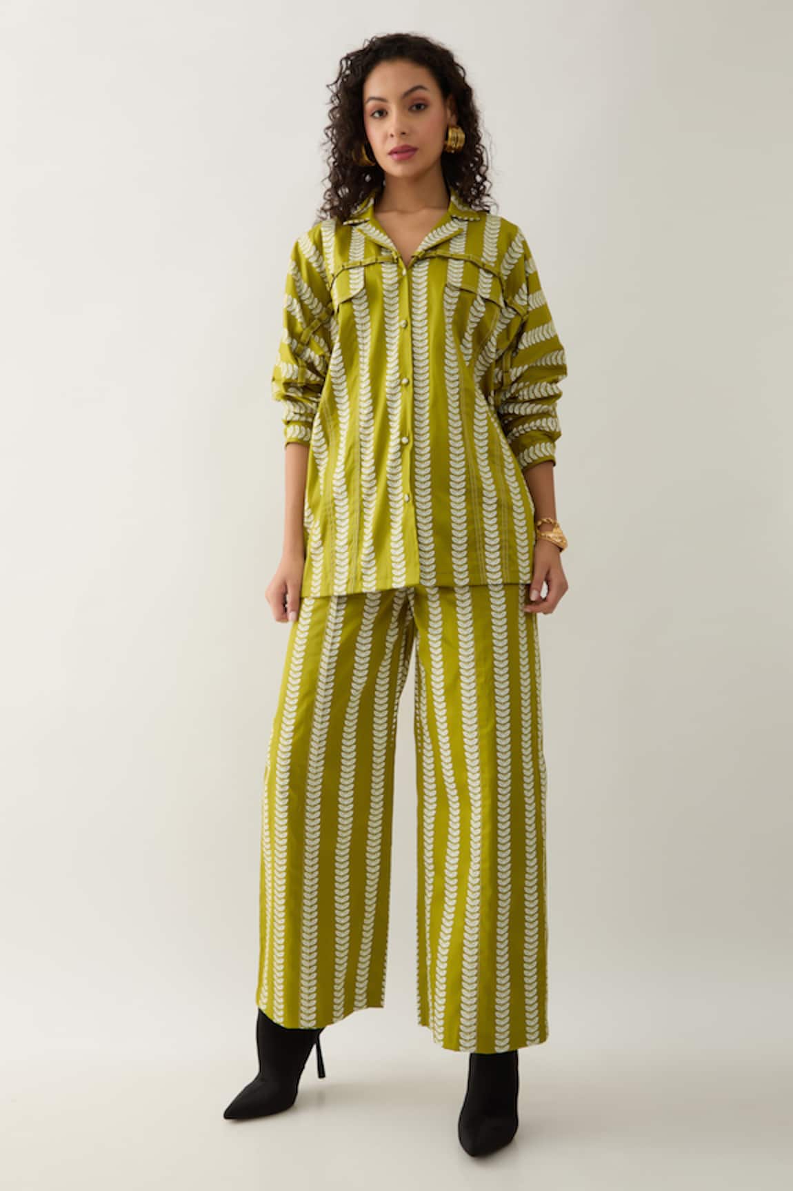 Son of A Noble Snob Leaf Green Catkin Print Shirt & Trouser Set 