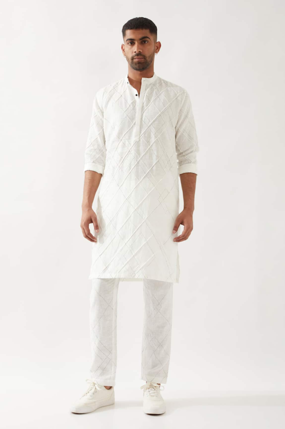 Son of A Noble Snob White Printed Slim Fit Kurta Set 