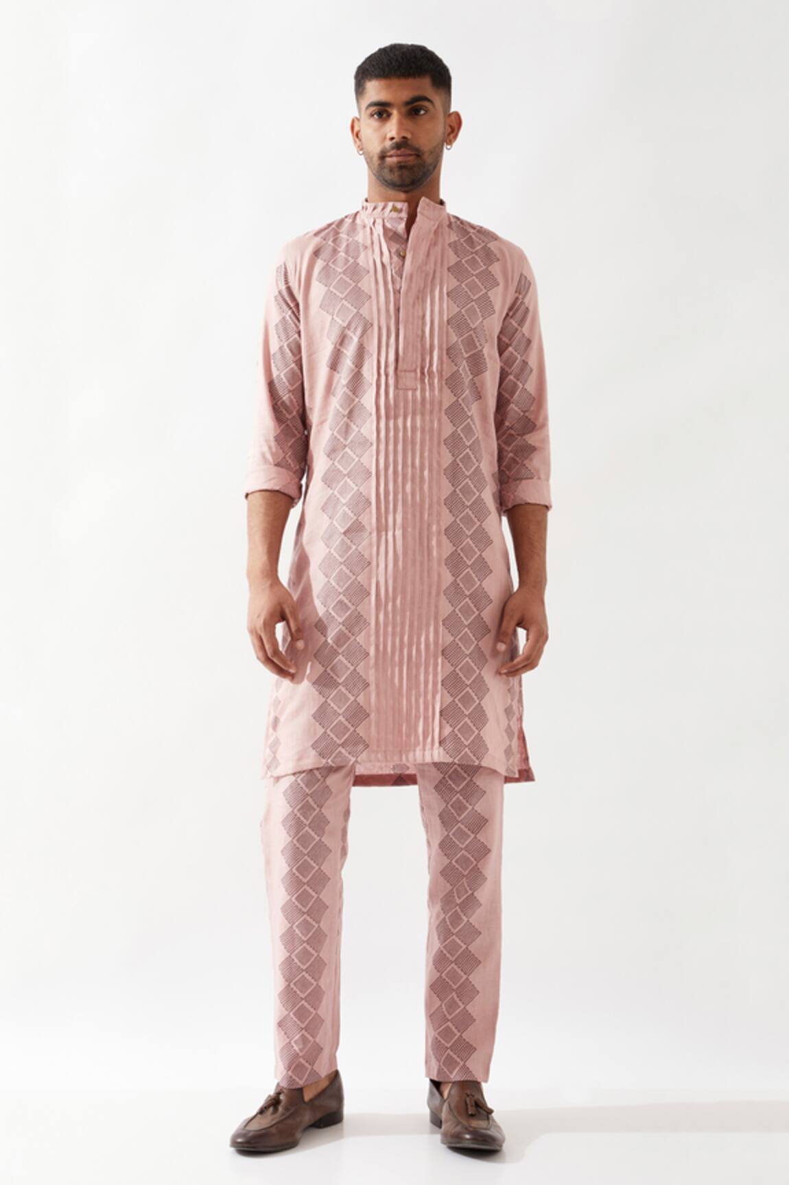 Son of A Noble Snob Printed Slim Fit Kurta Set 