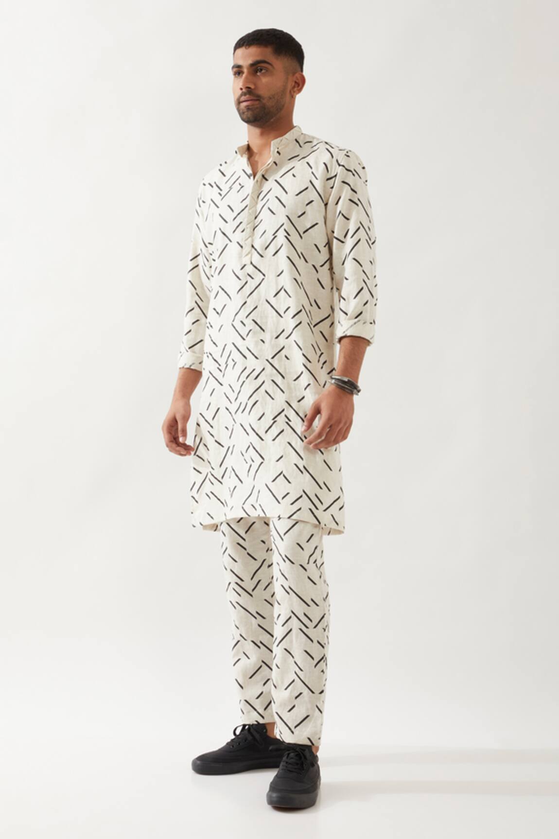 Son of A Noble Snob Printed Slim Fit Kurta Set 